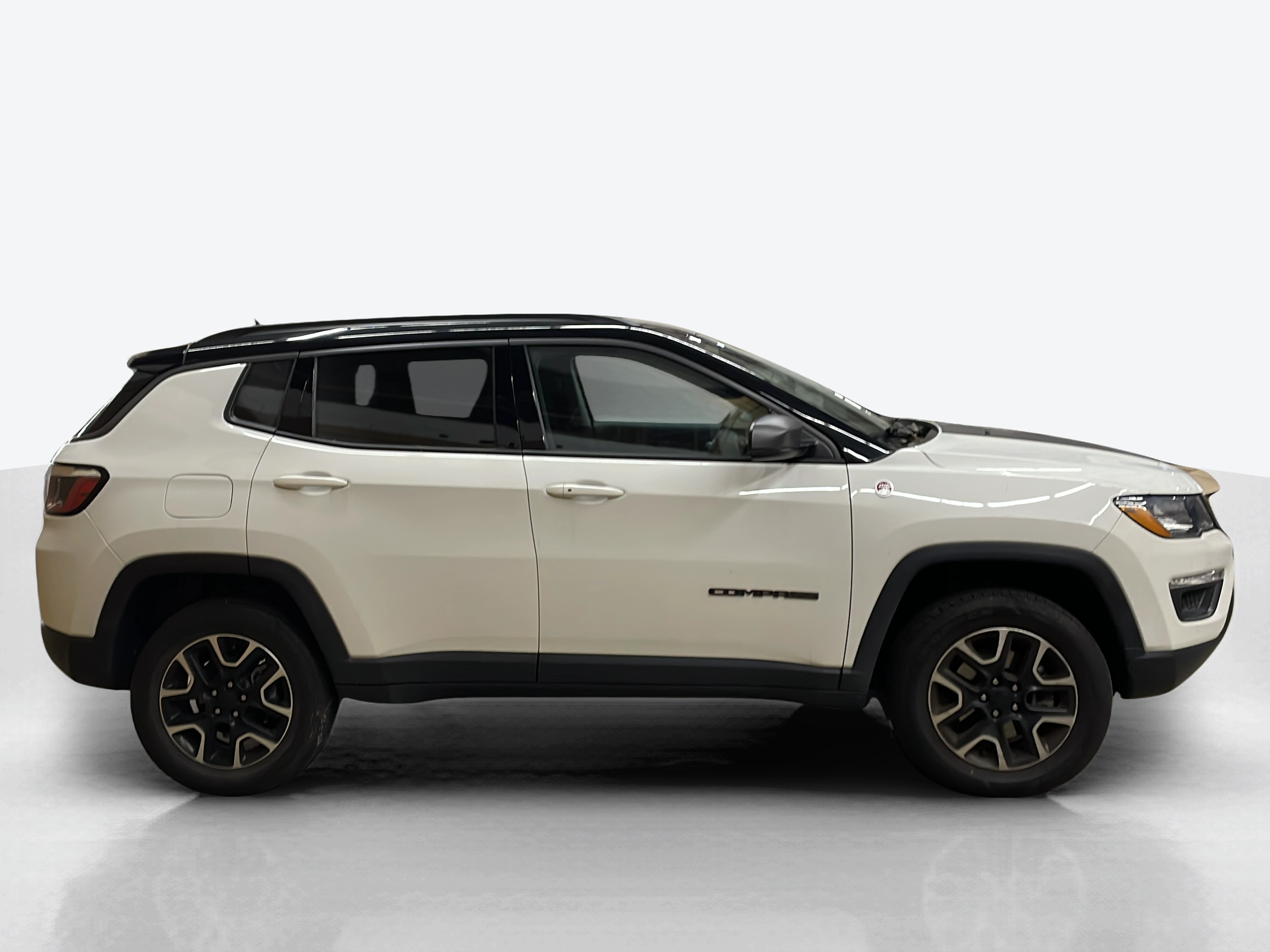 Vehicle exterior side