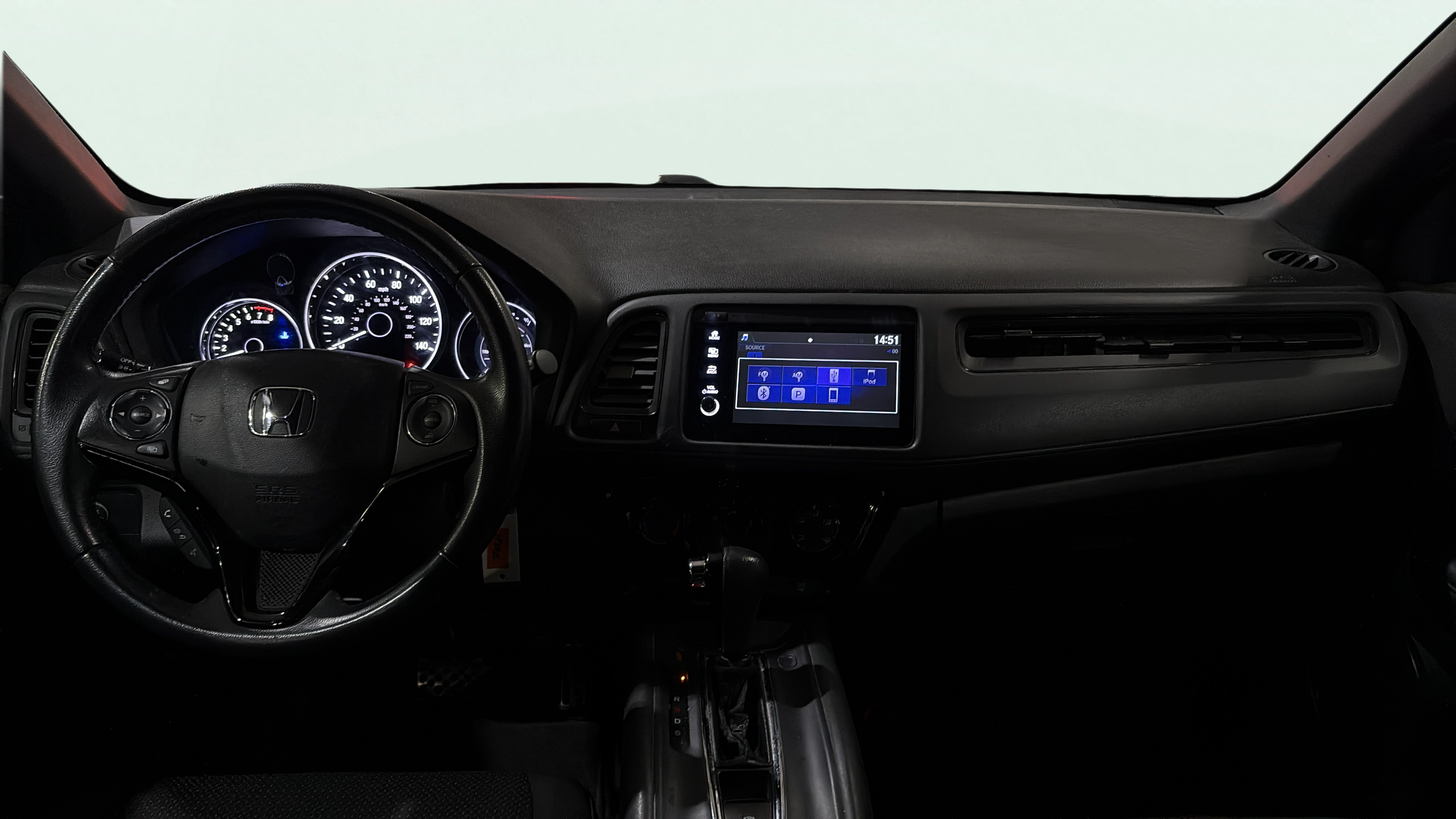 Vehicle interior 360 preview