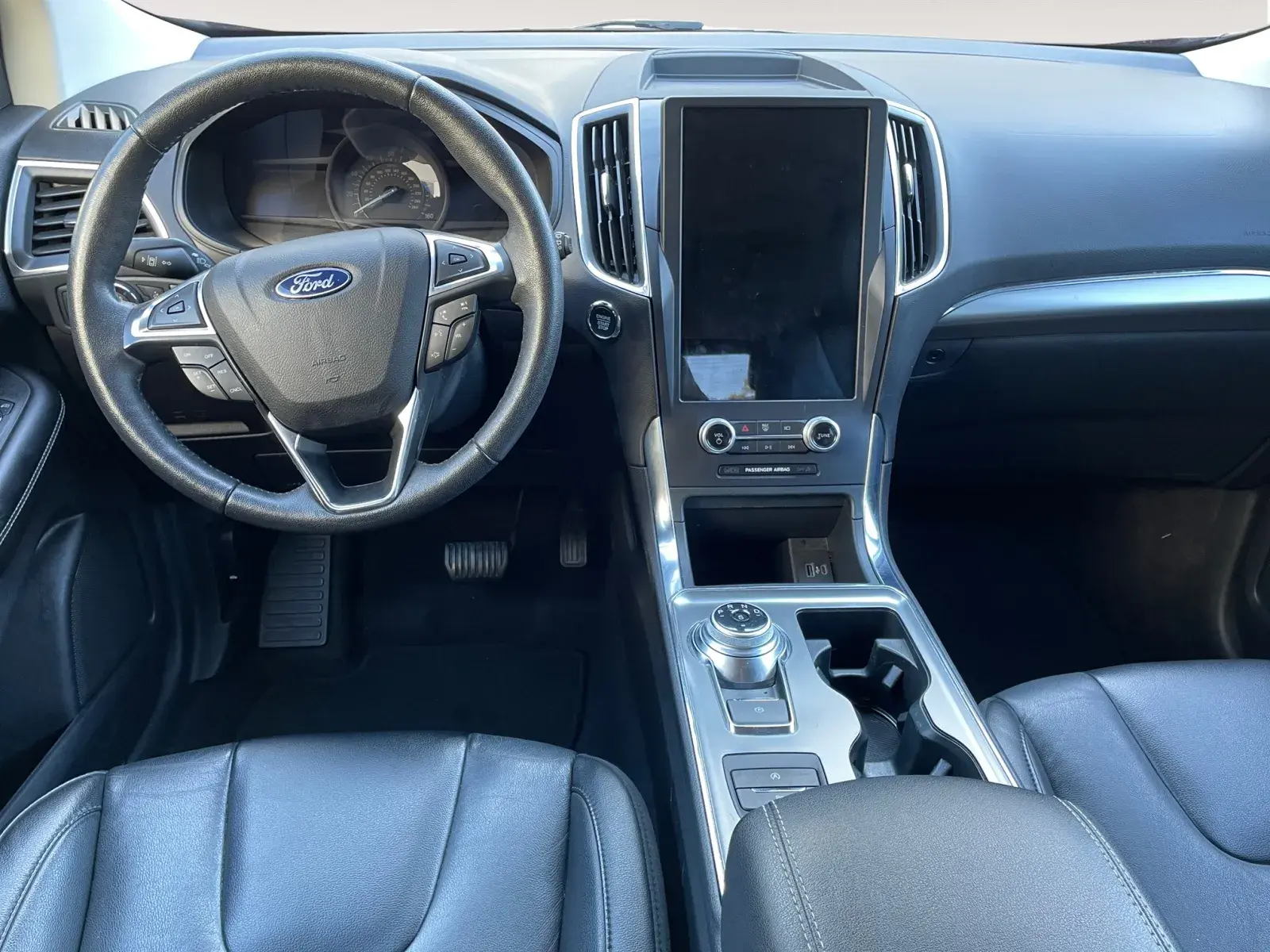 Vehicle interior 360 preview