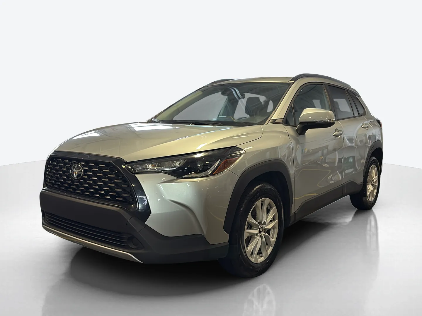 2022 Toyota Corolla Cross — image 1 of 8