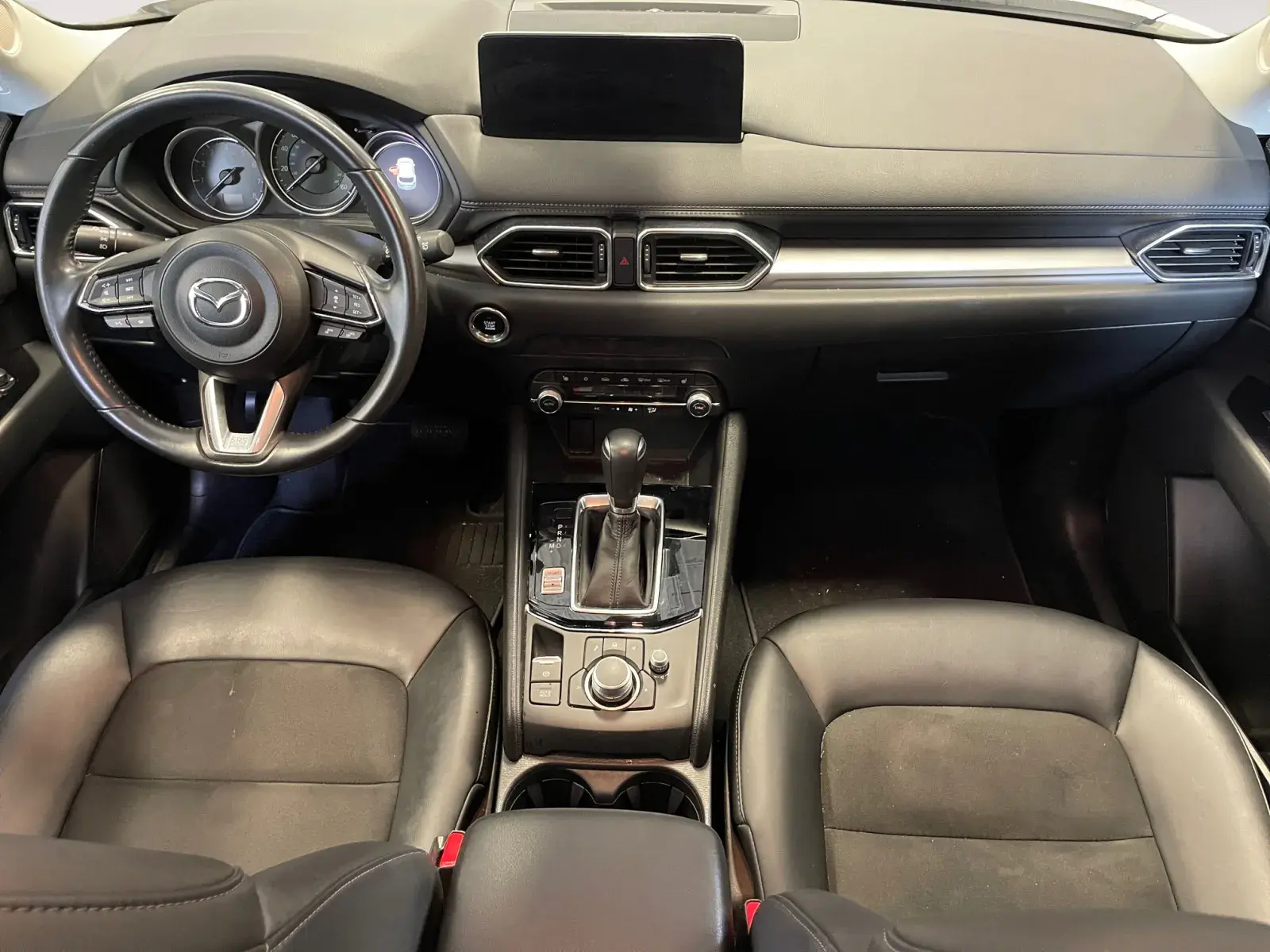 Vehicle interior 2