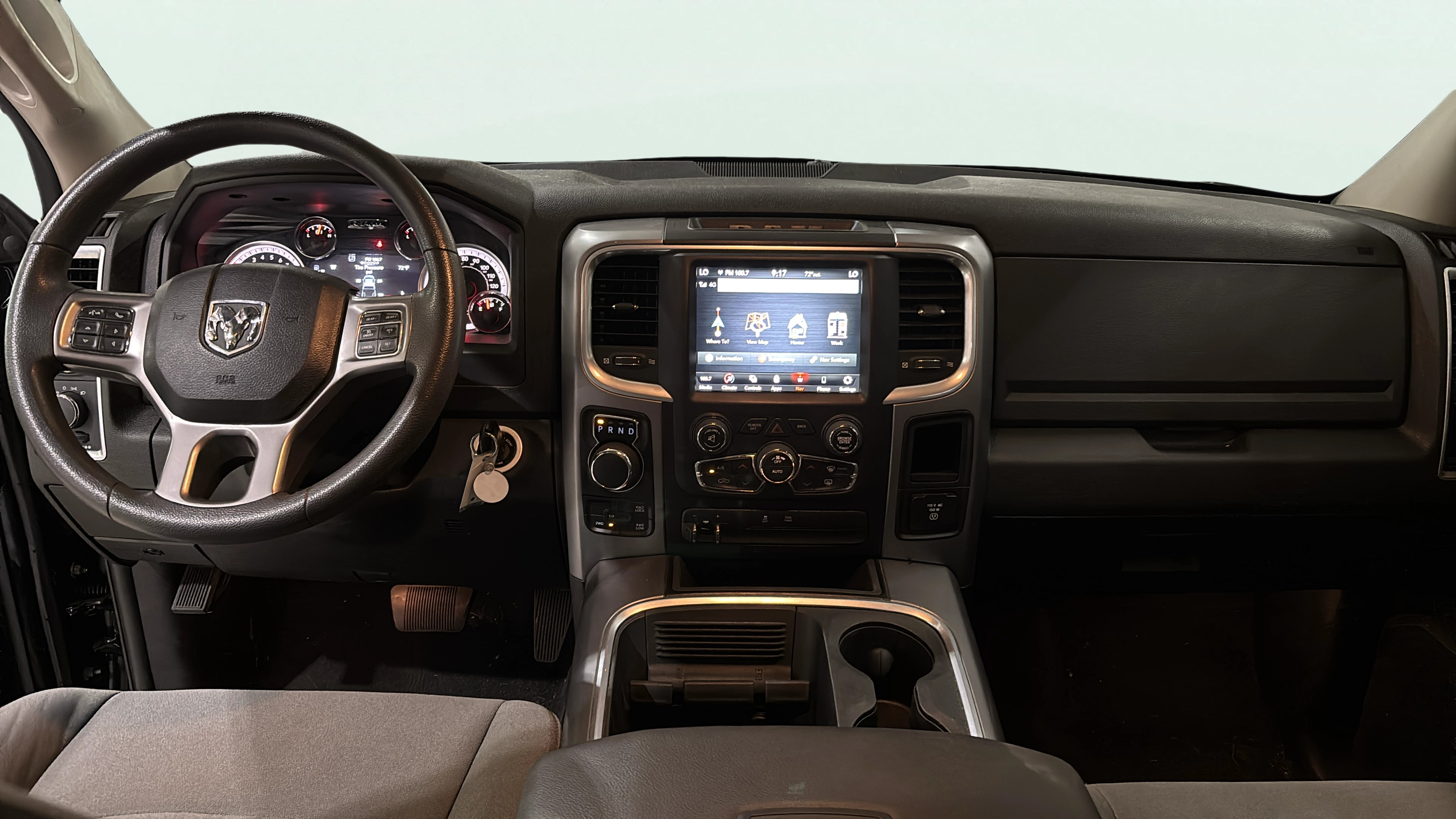 Vehicle interior 2