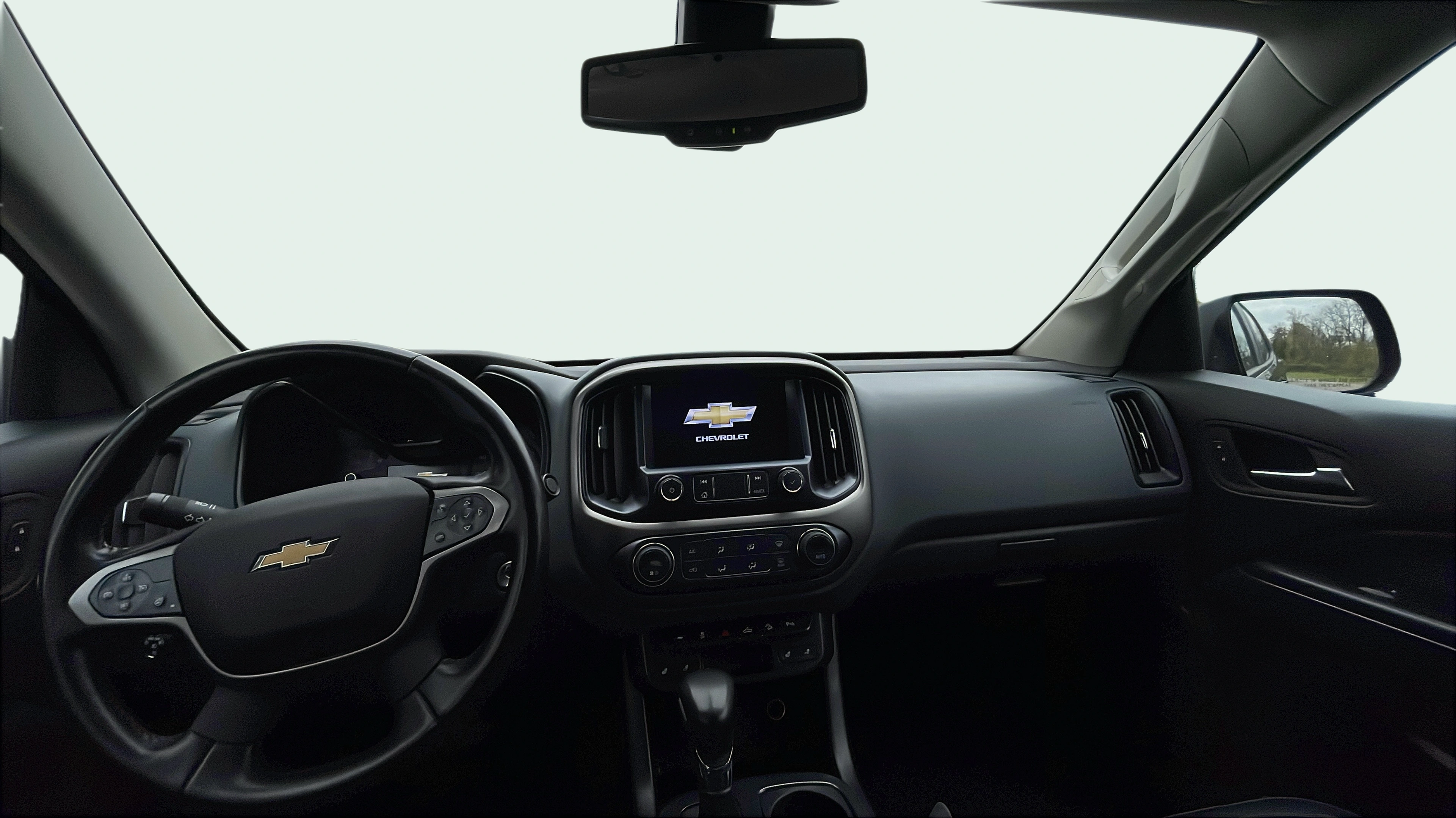 Vehicle interior 360 preview