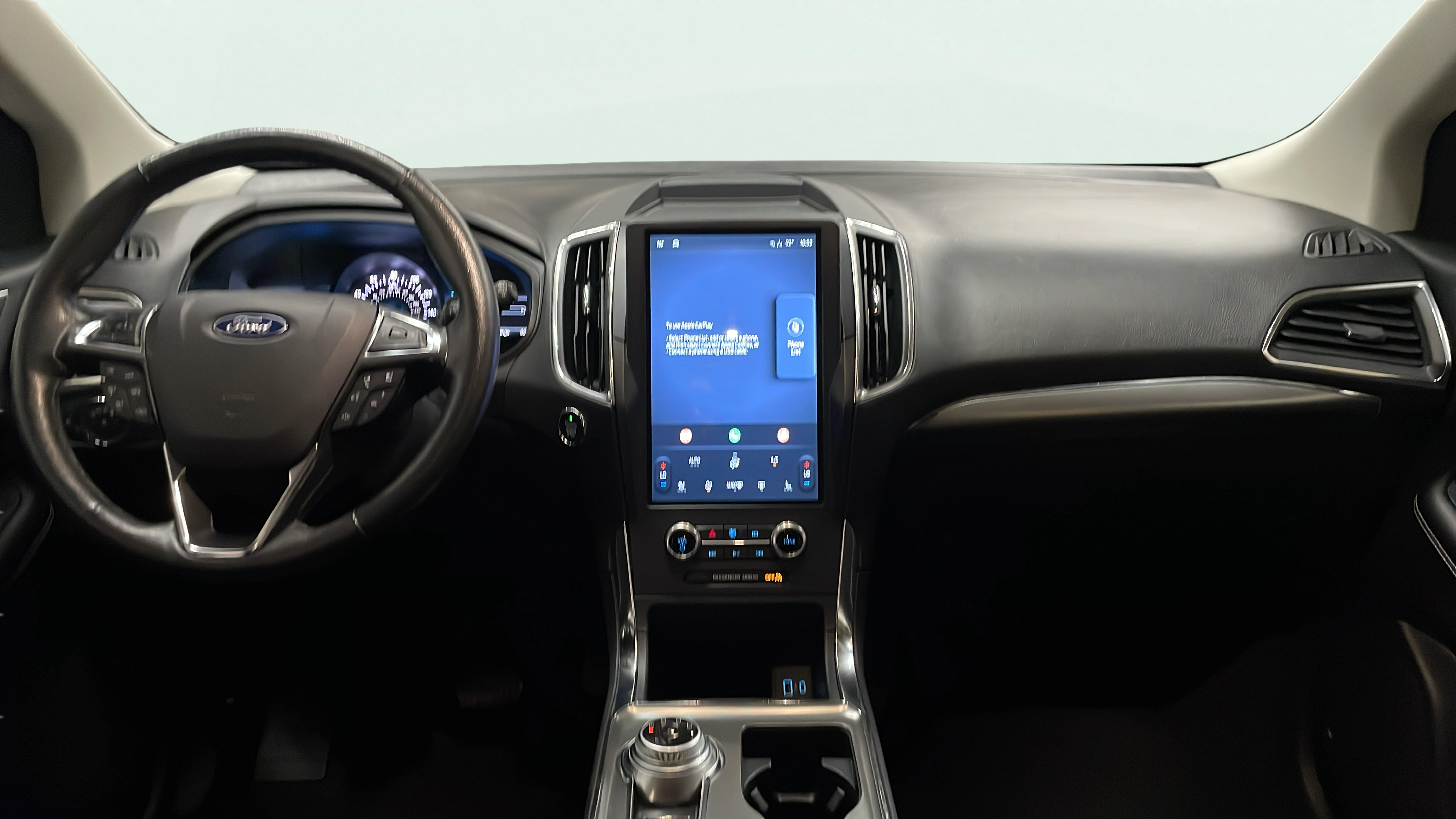 Vehicle interior 360 preview