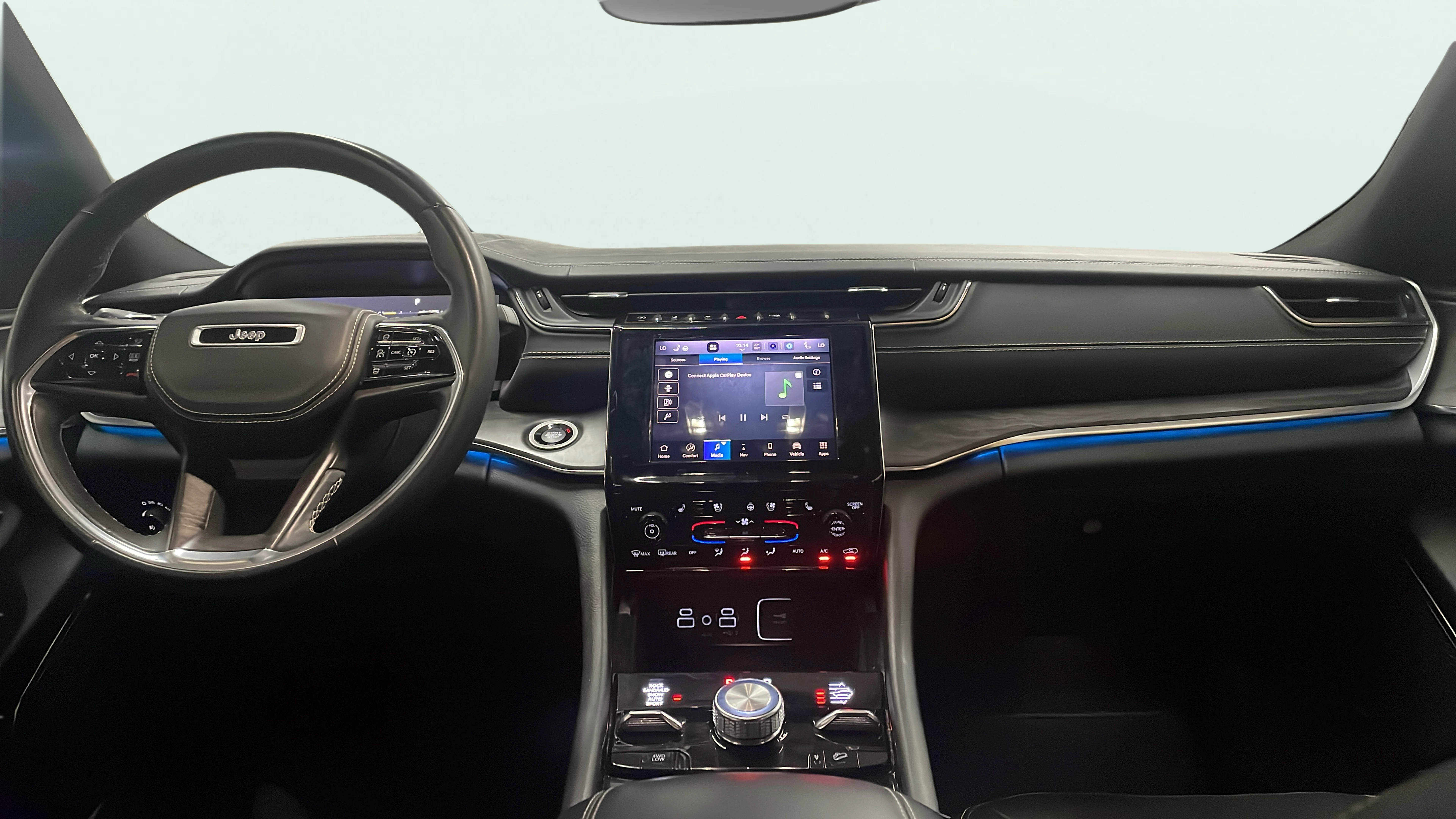 Vehicle interior 360 preview