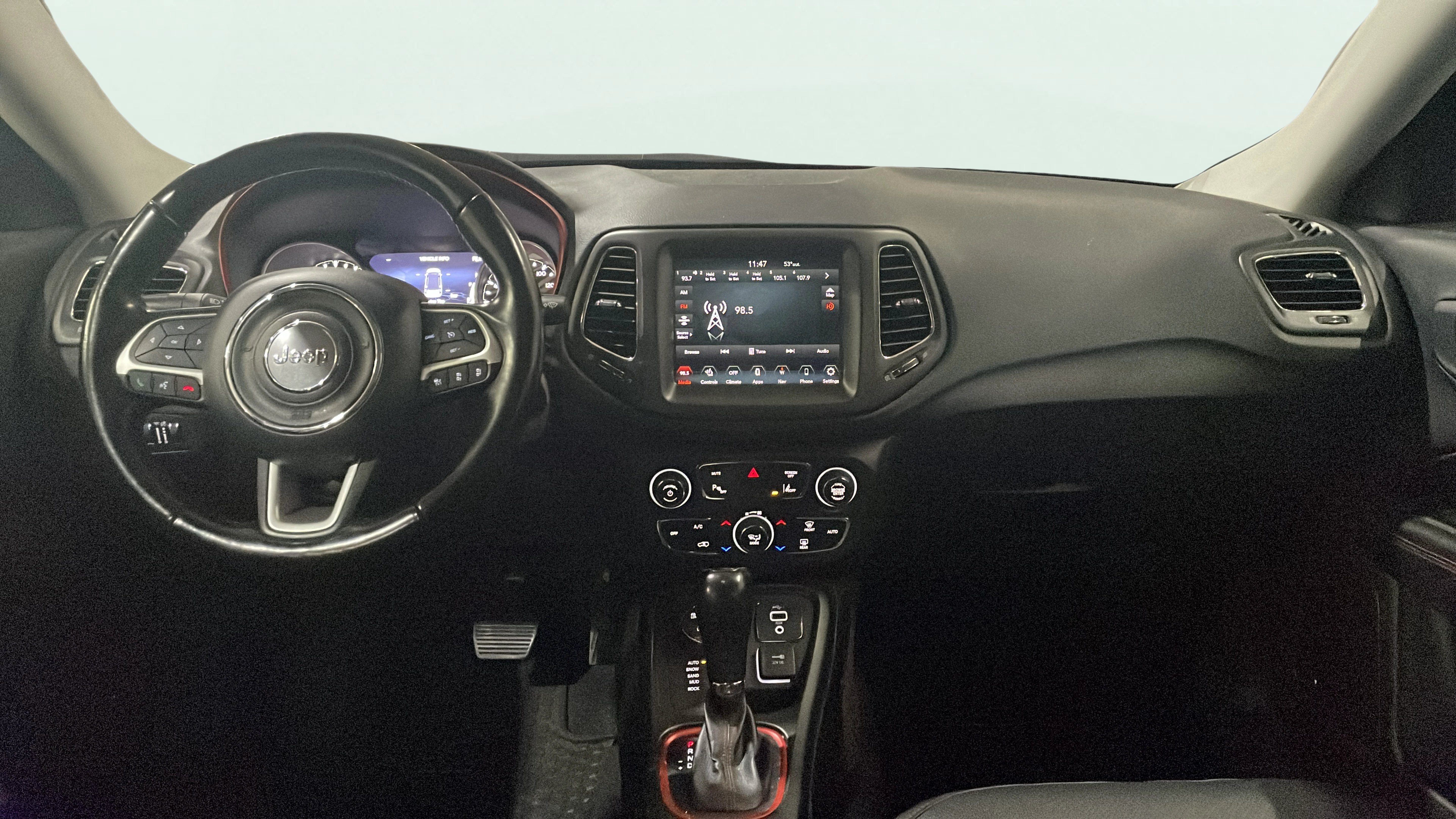 Vehicle interior 360 preview