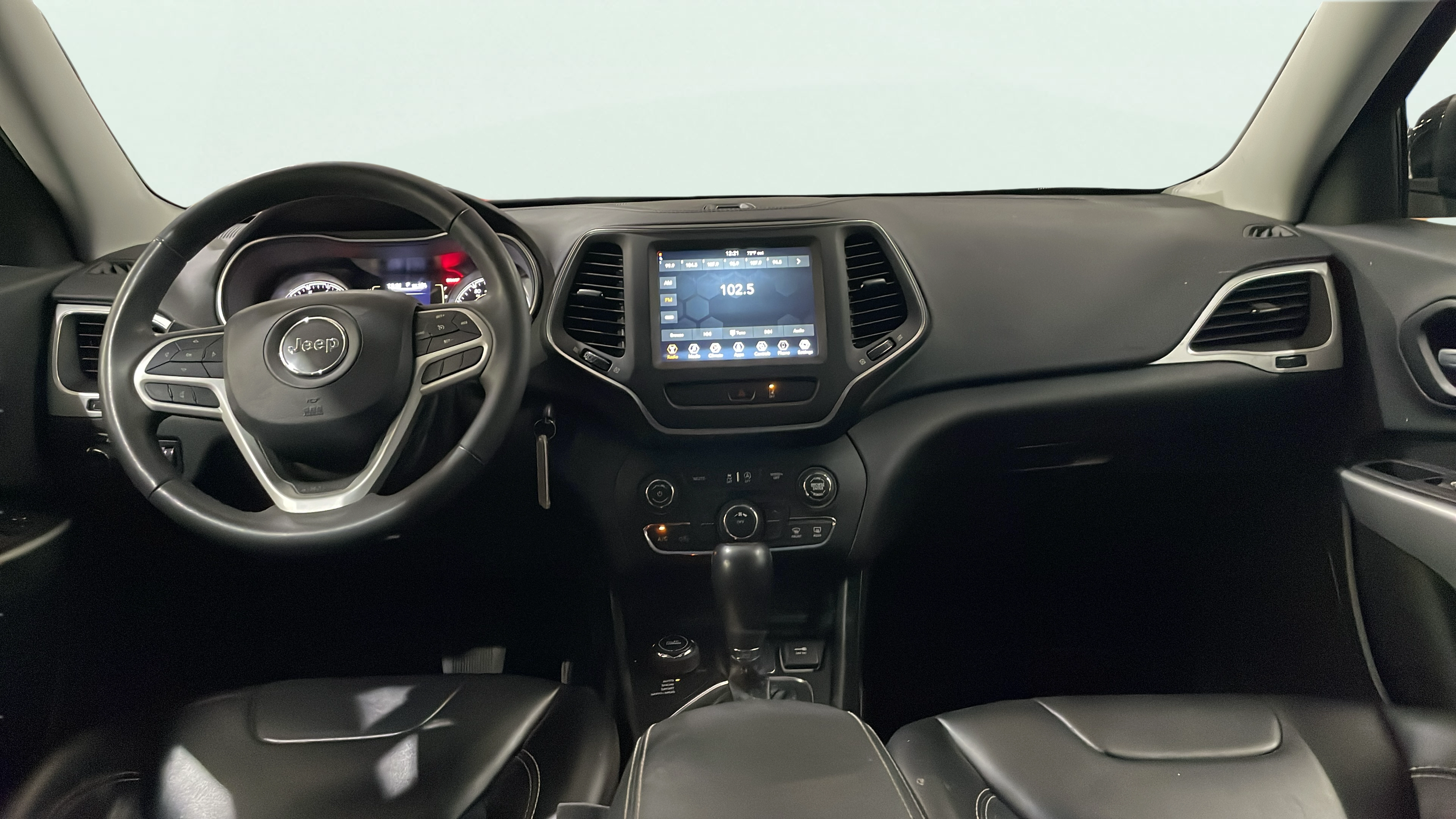 Vehicle interior 360 preview