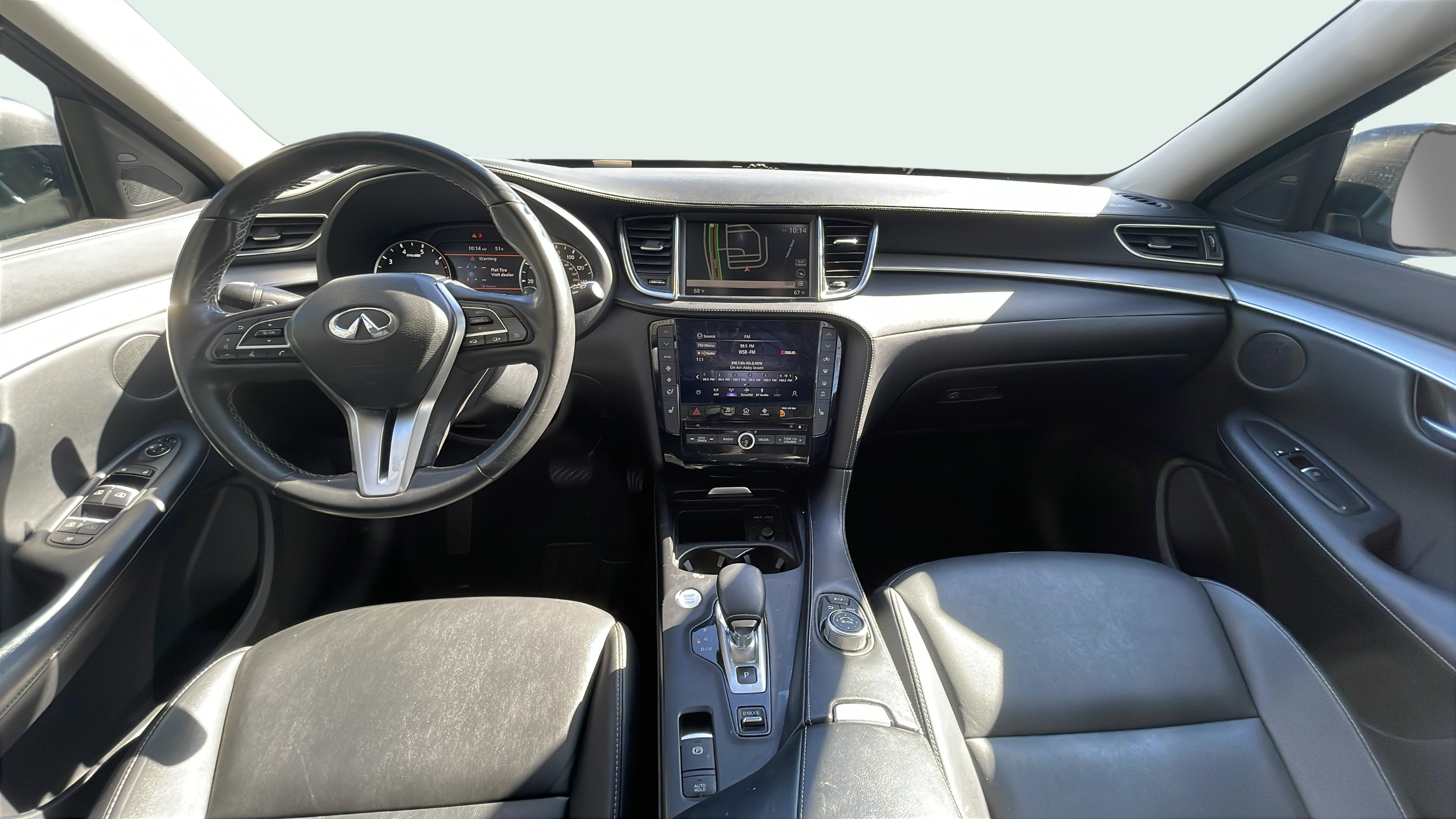 Vehicle interior 360 preview