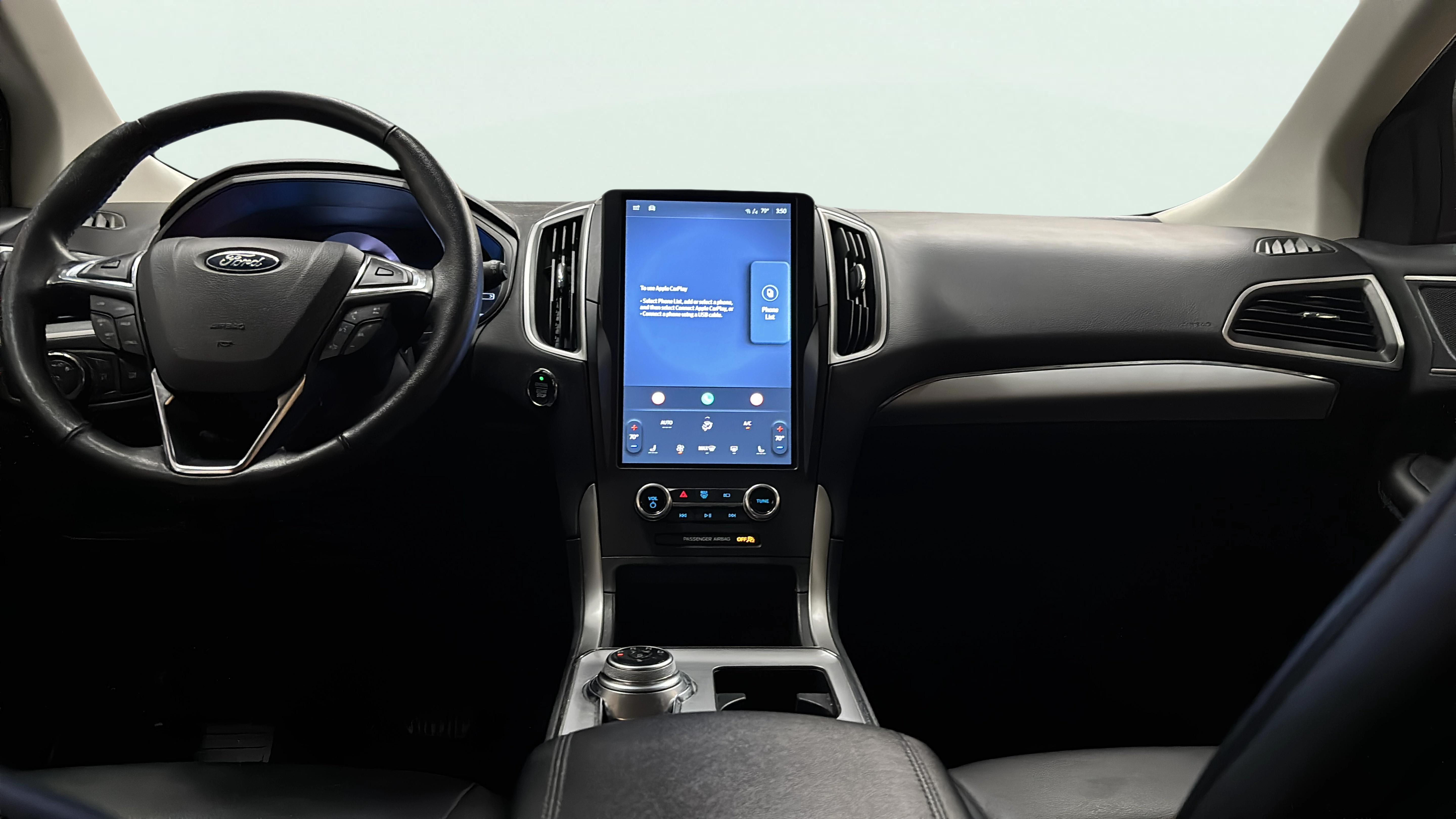 Vehicle interior 360 preview