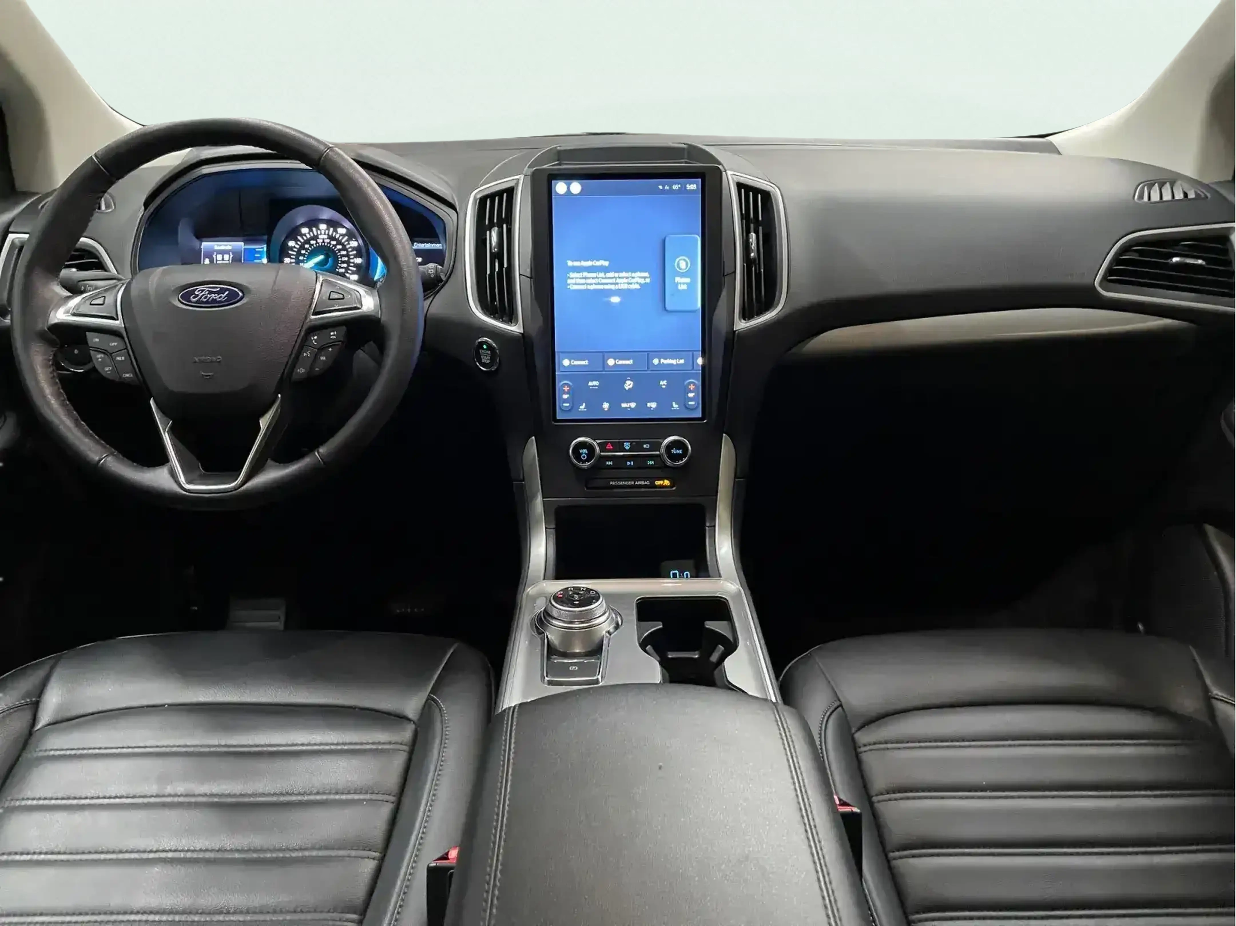 Vehicle interior 2