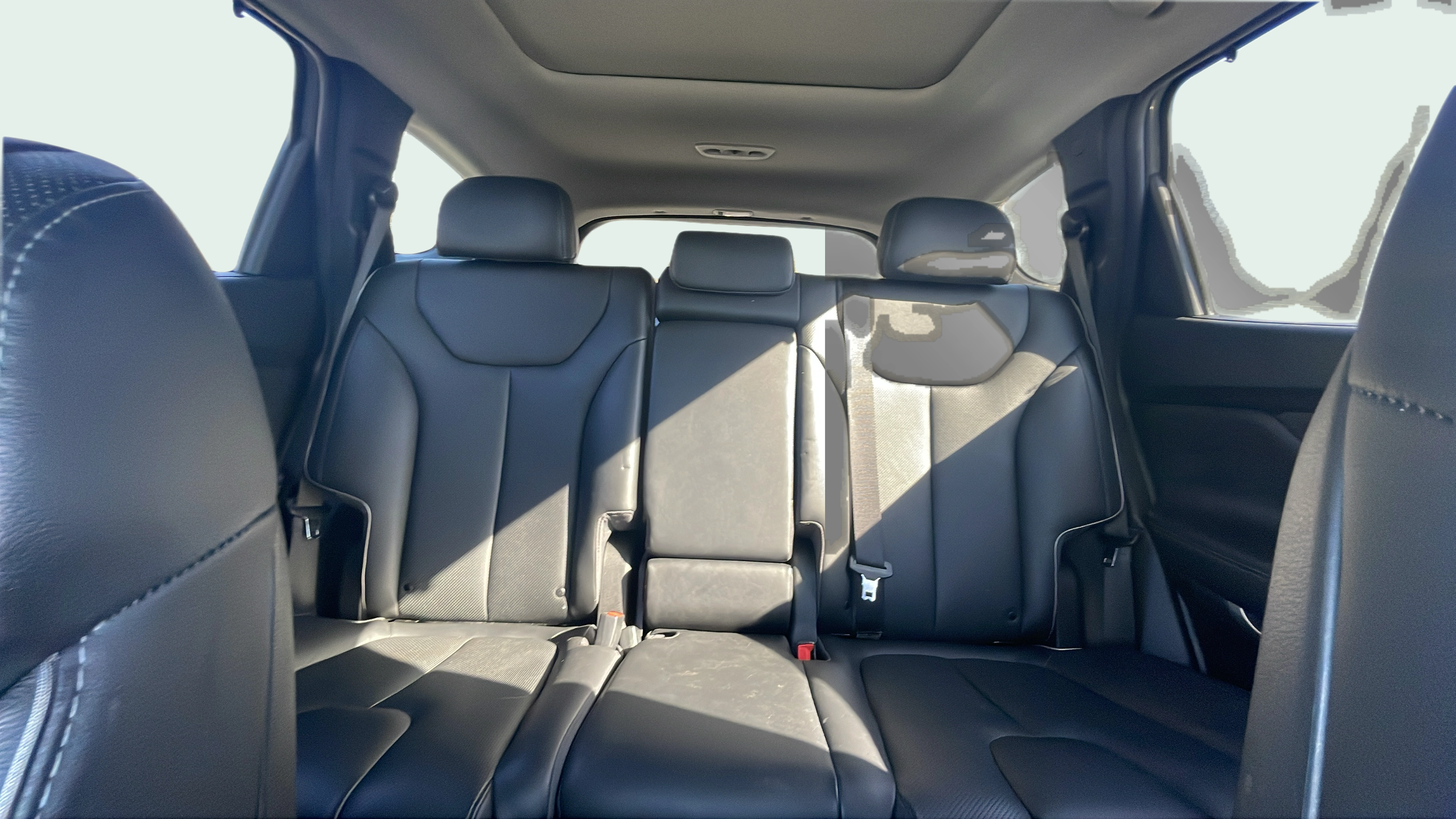 Vehicle interior 360 preview