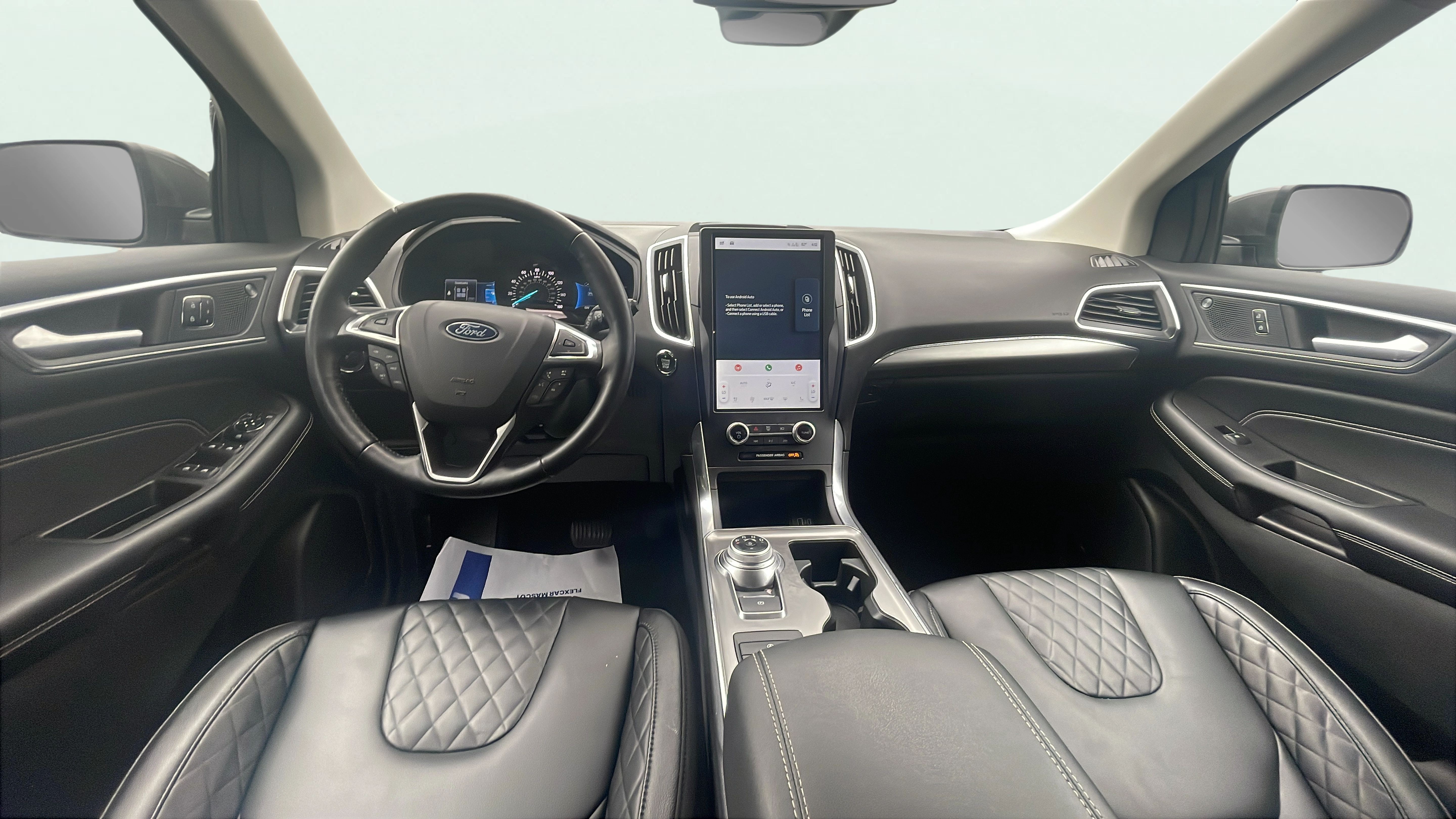 Vehicle interior 360 preview