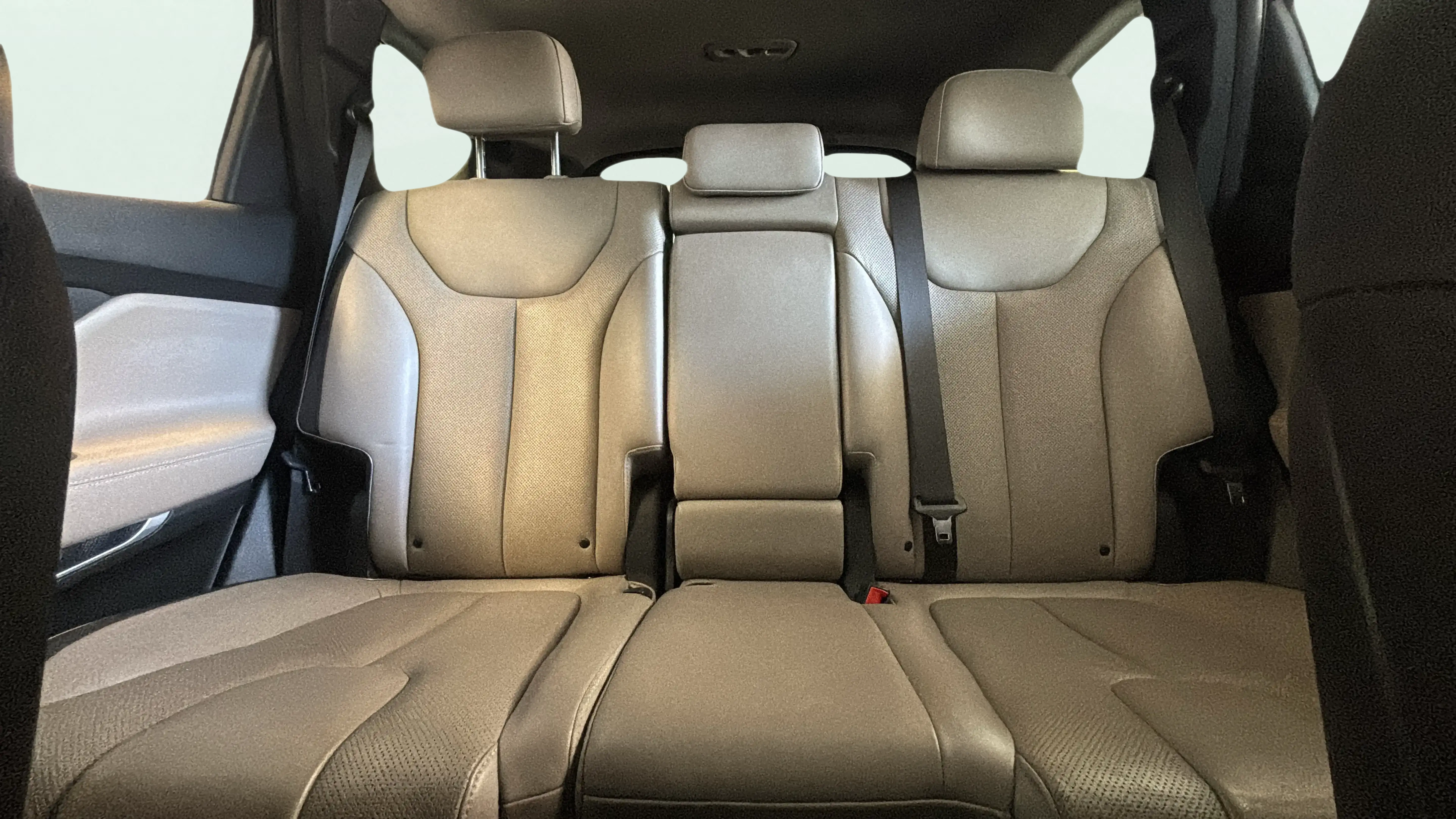 Vehicle interior 2