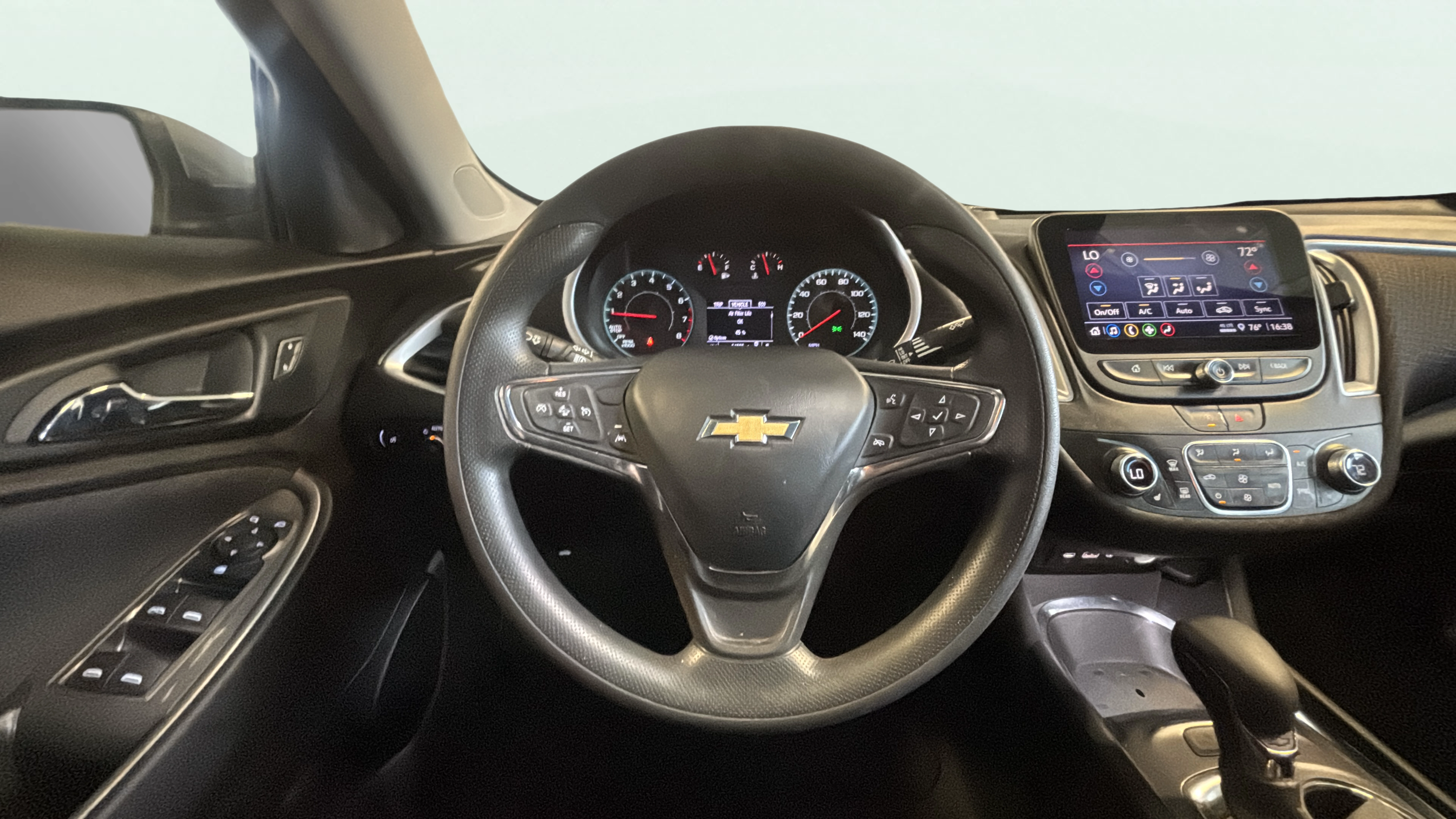 Vehicle interior 1
