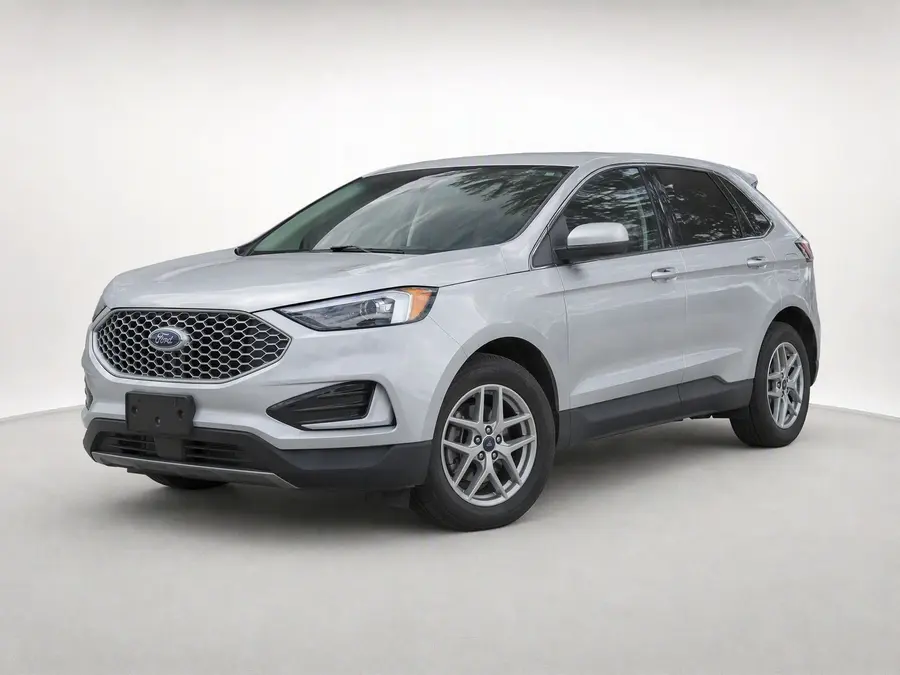 2023 Ford Edge — image 1 of 9