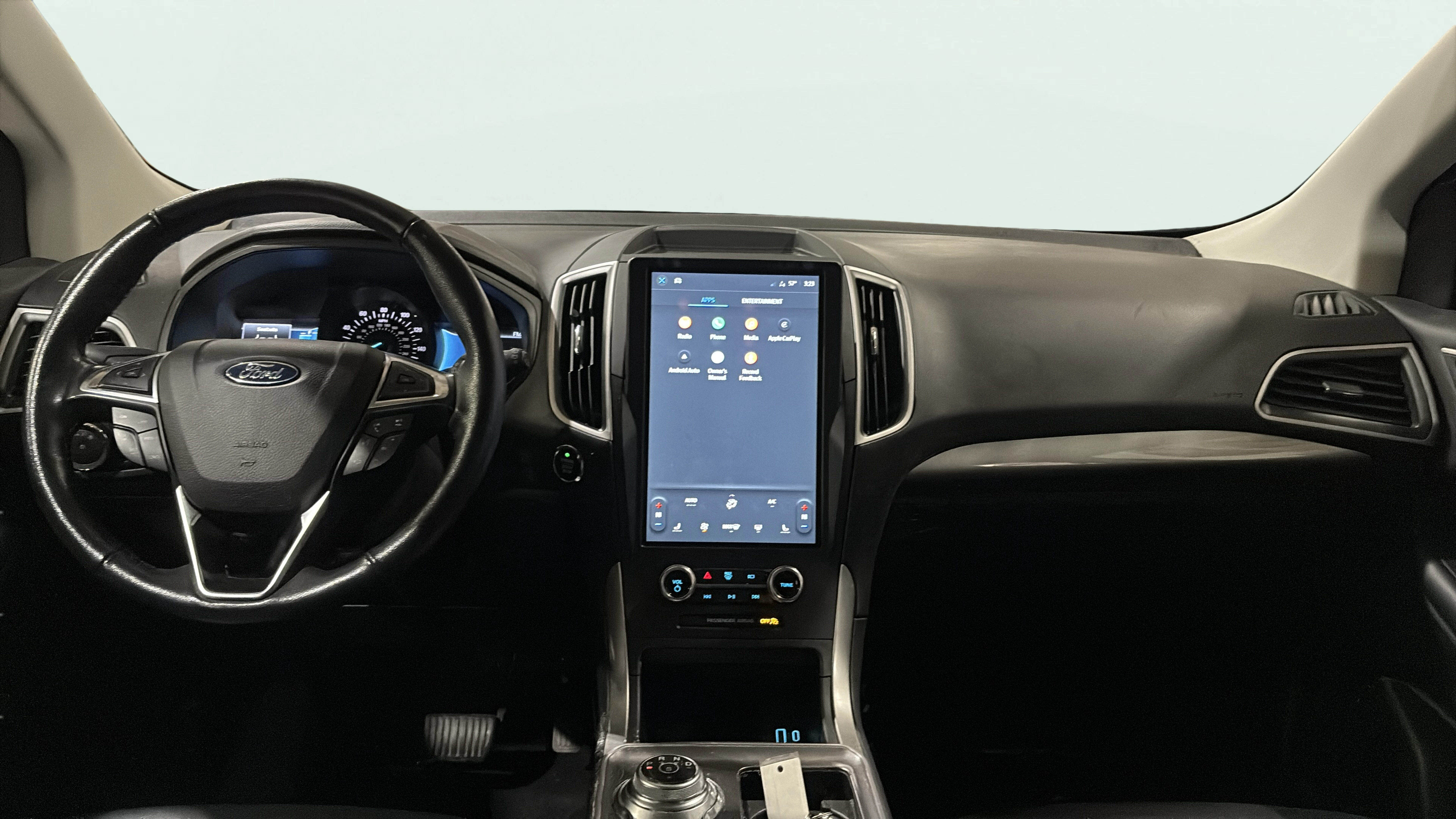 Vehicle interior 360 preview