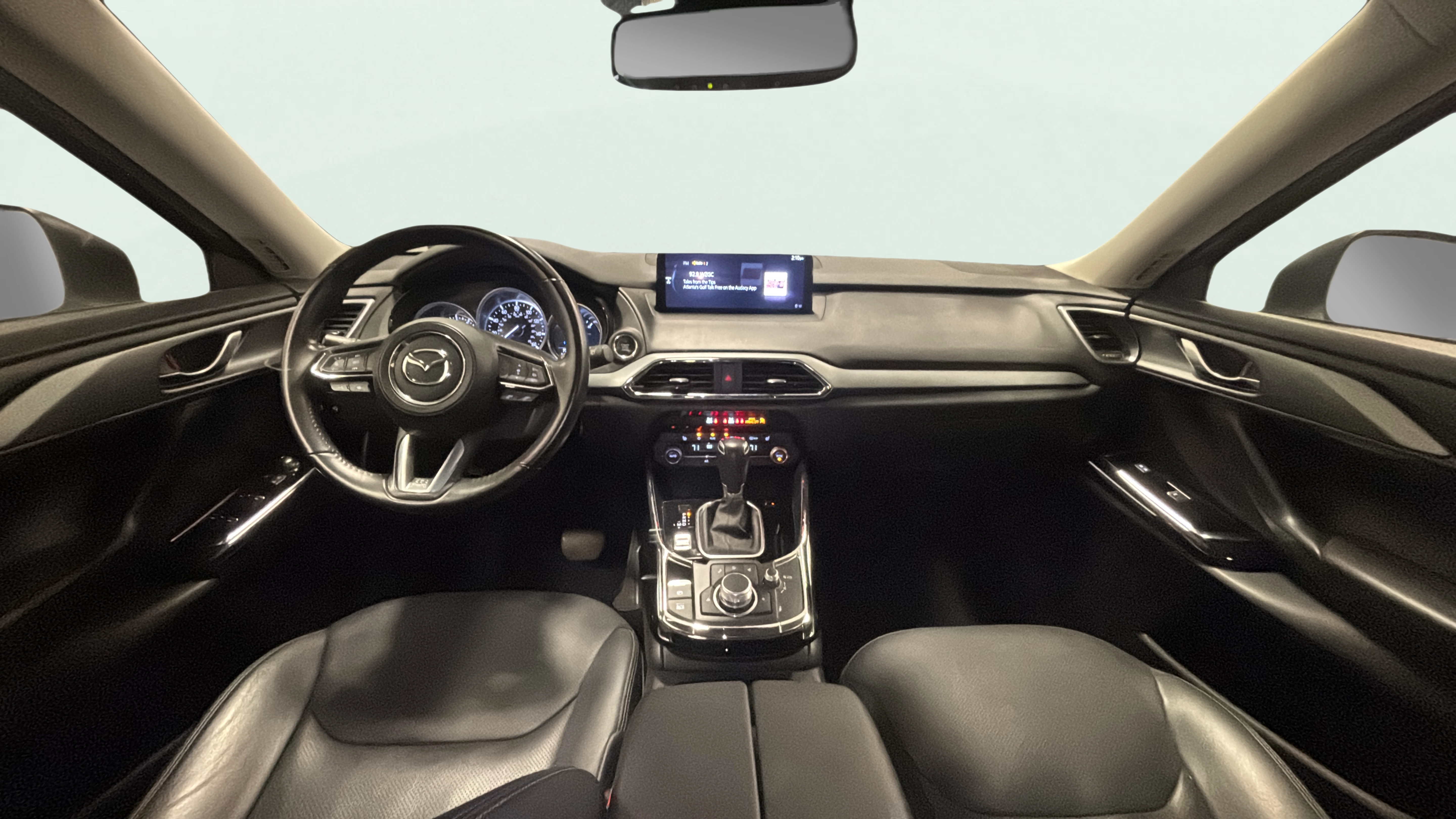 Vehicle interior 360 preview