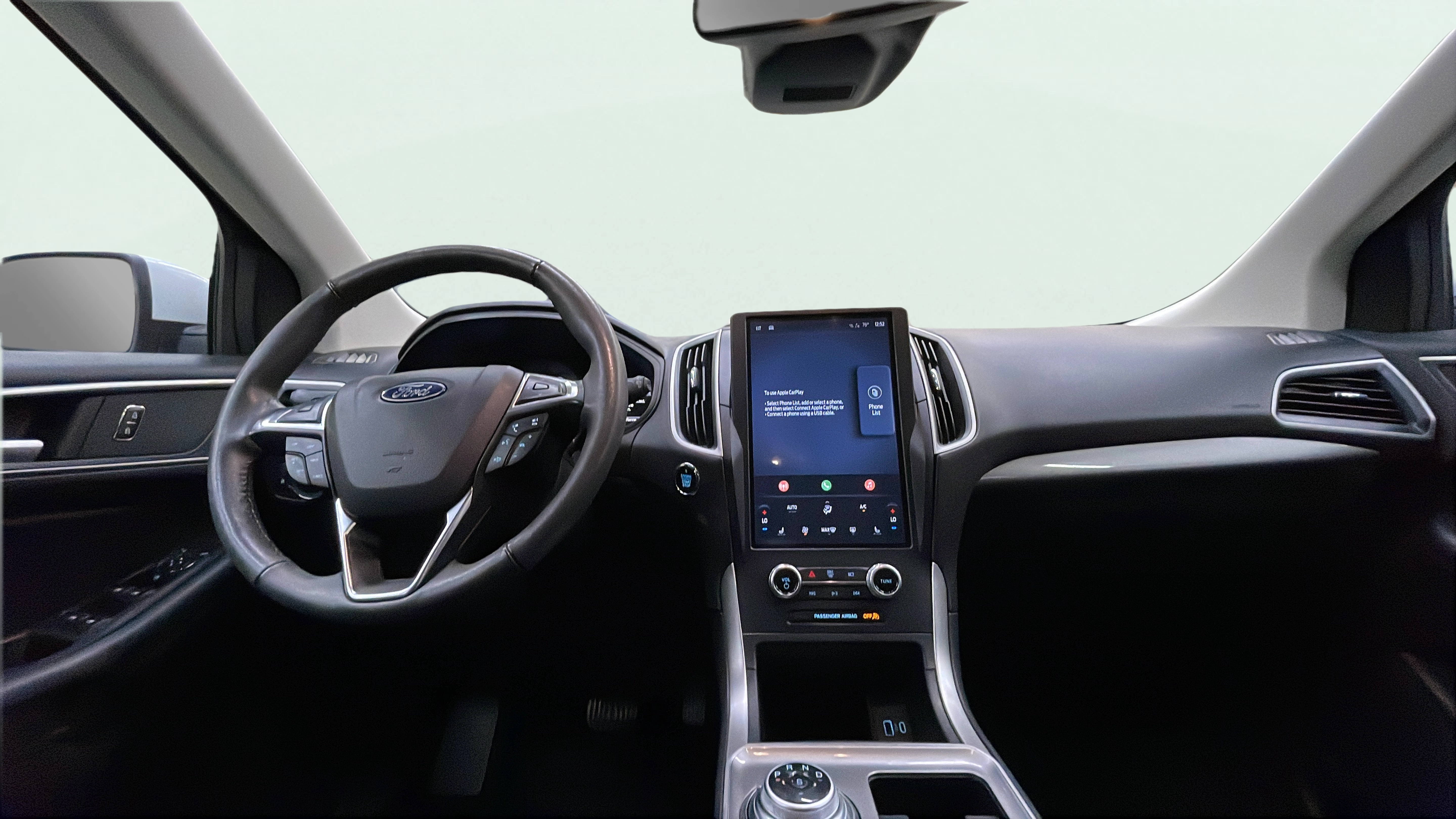 Vehicle interior 360 preview