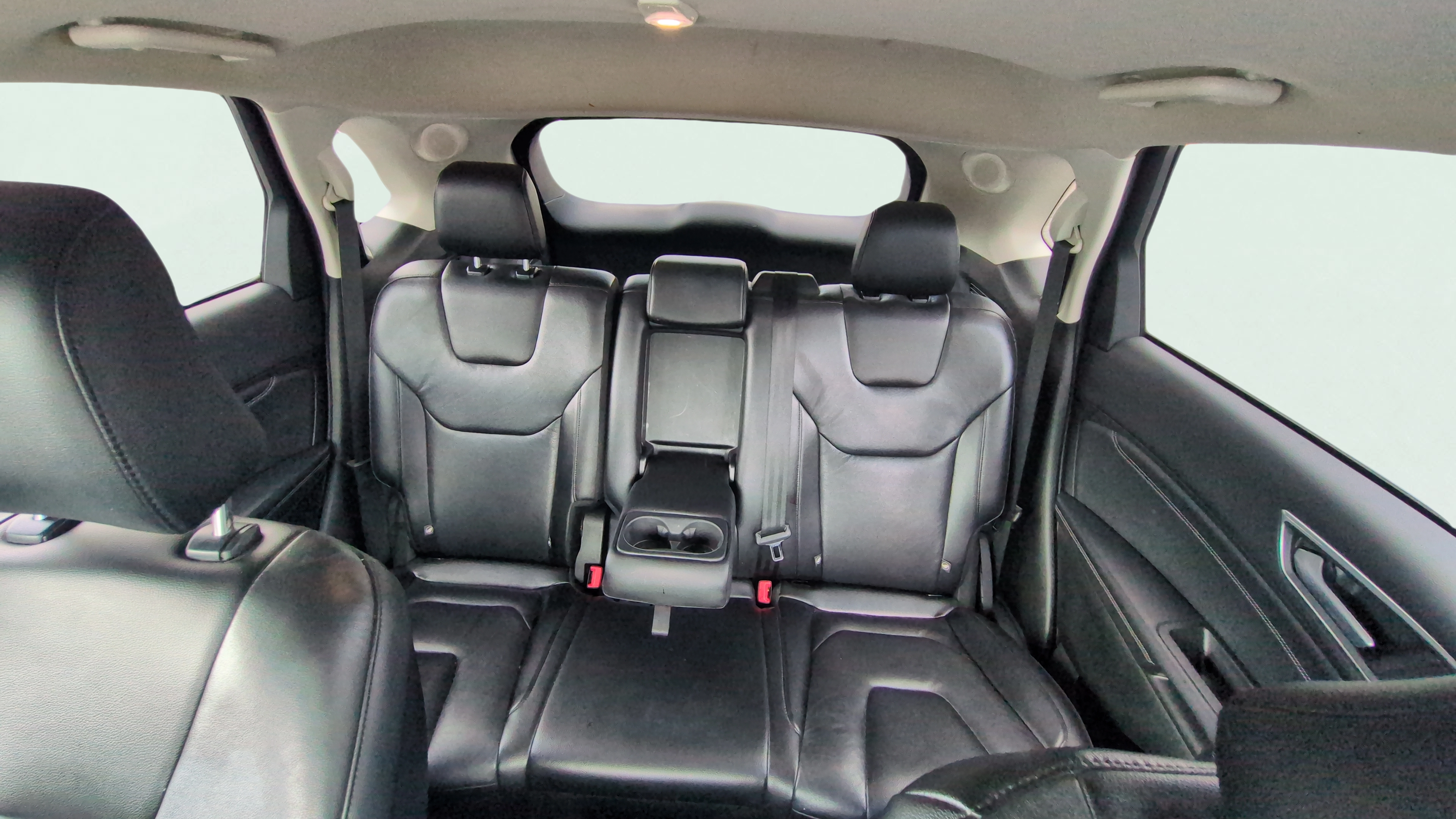 Vehicle interior 360 preview