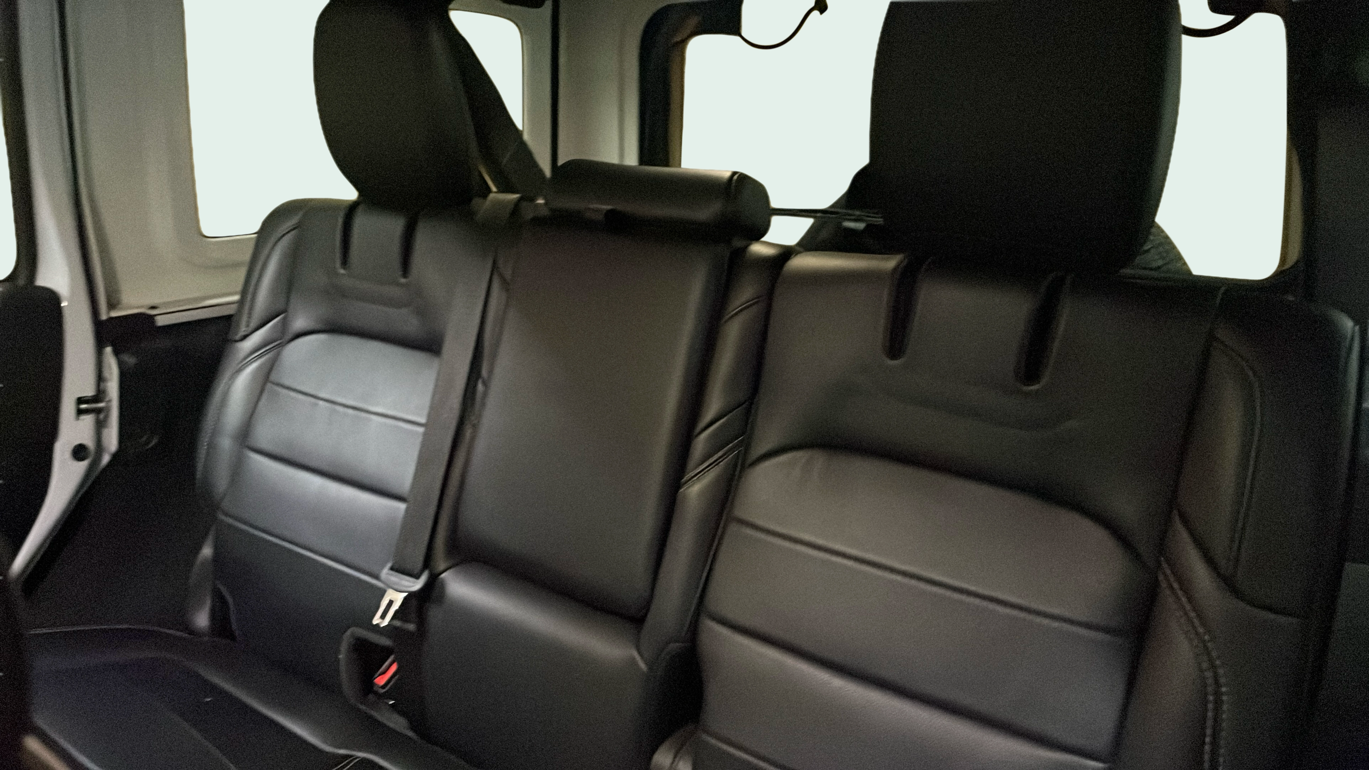Vehicle interior 2
