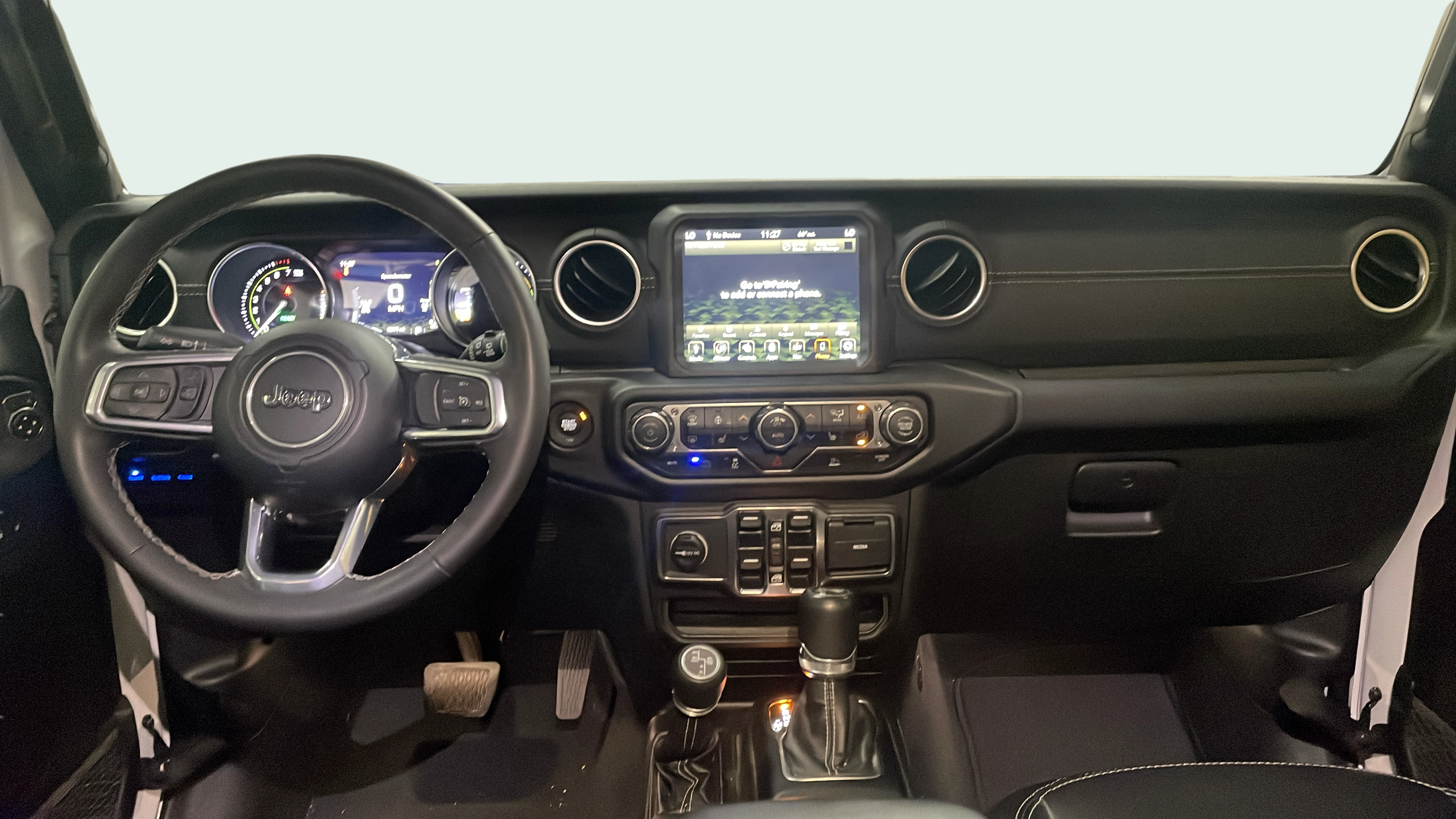 Vehicle interior 360 preview