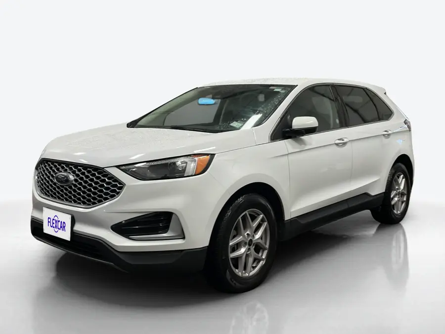 2023 Ford Edge — image 1 of 8