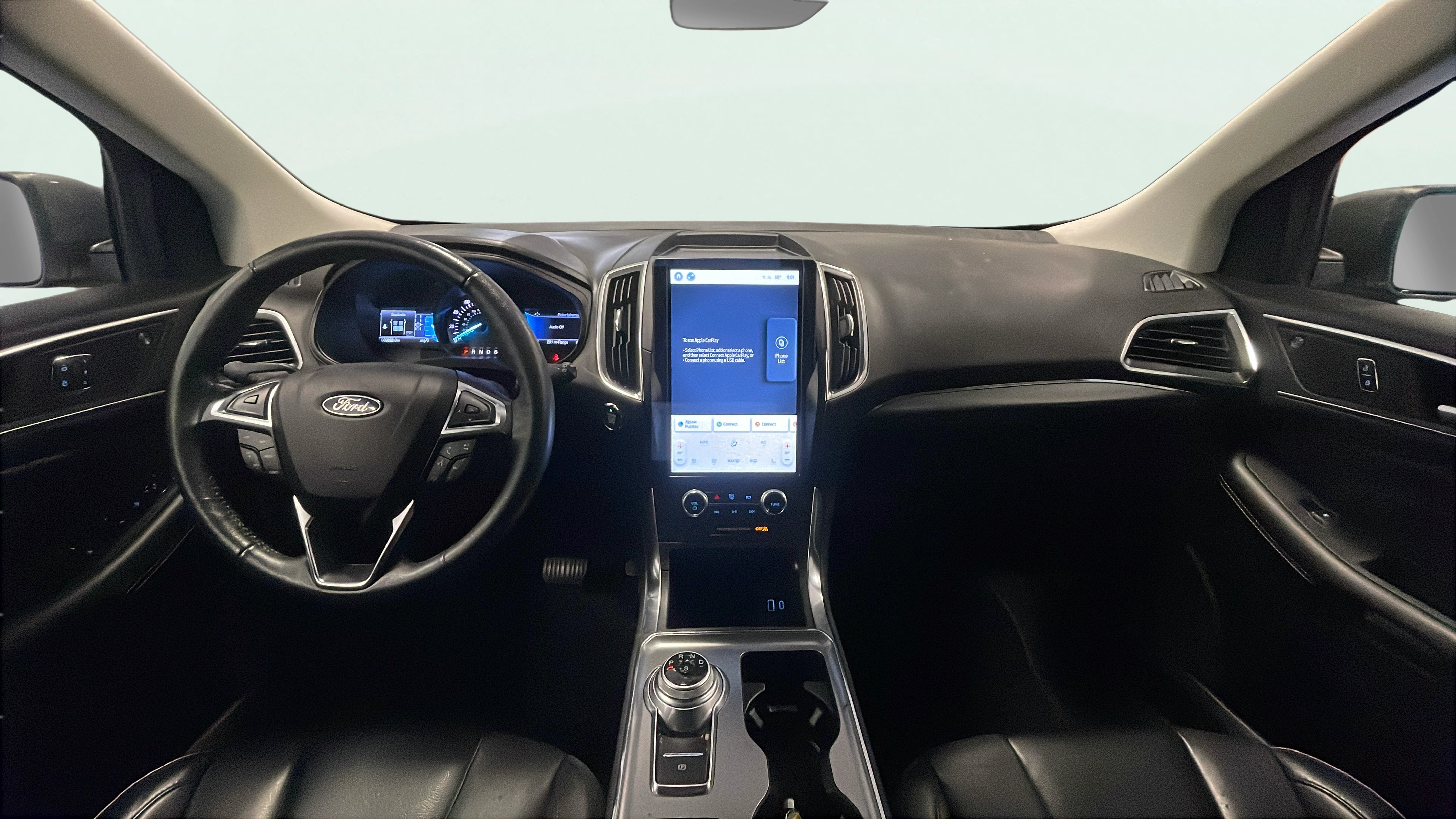Vehicle interior 360 preview