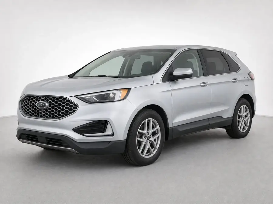 2023 Ford Edge — image 1 of 9
