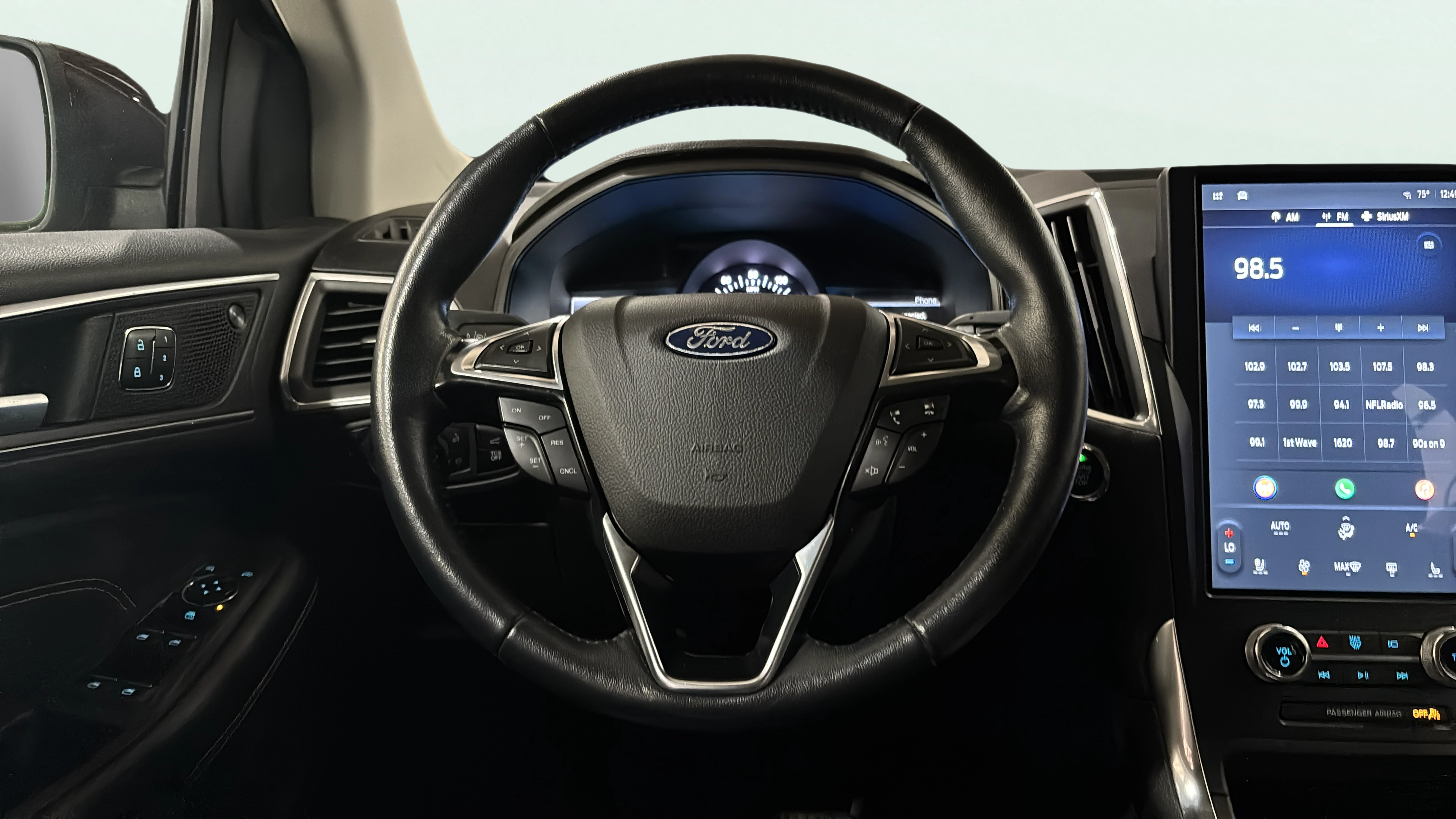 Vehicle interior 1