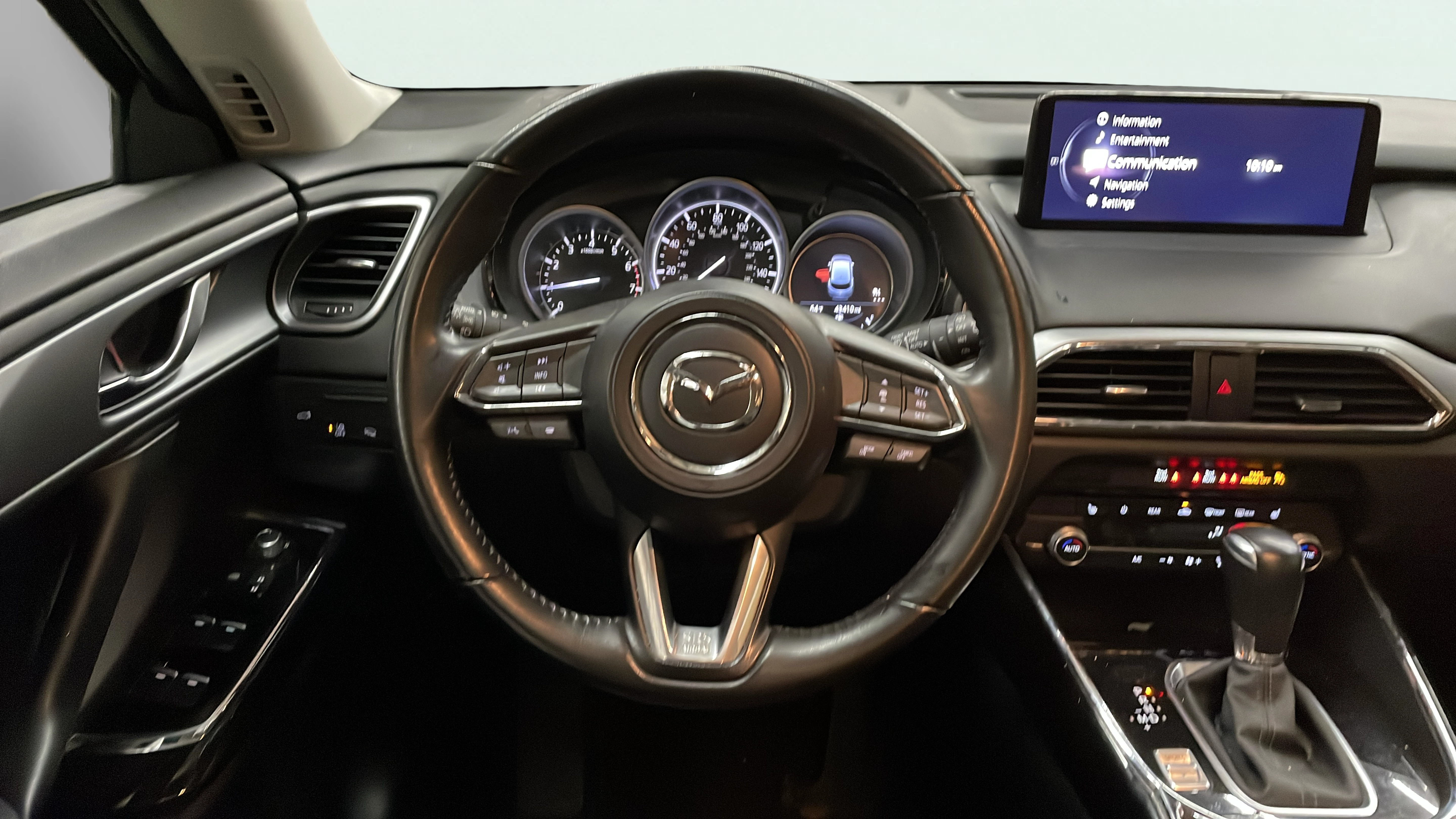Vehicle interior 1