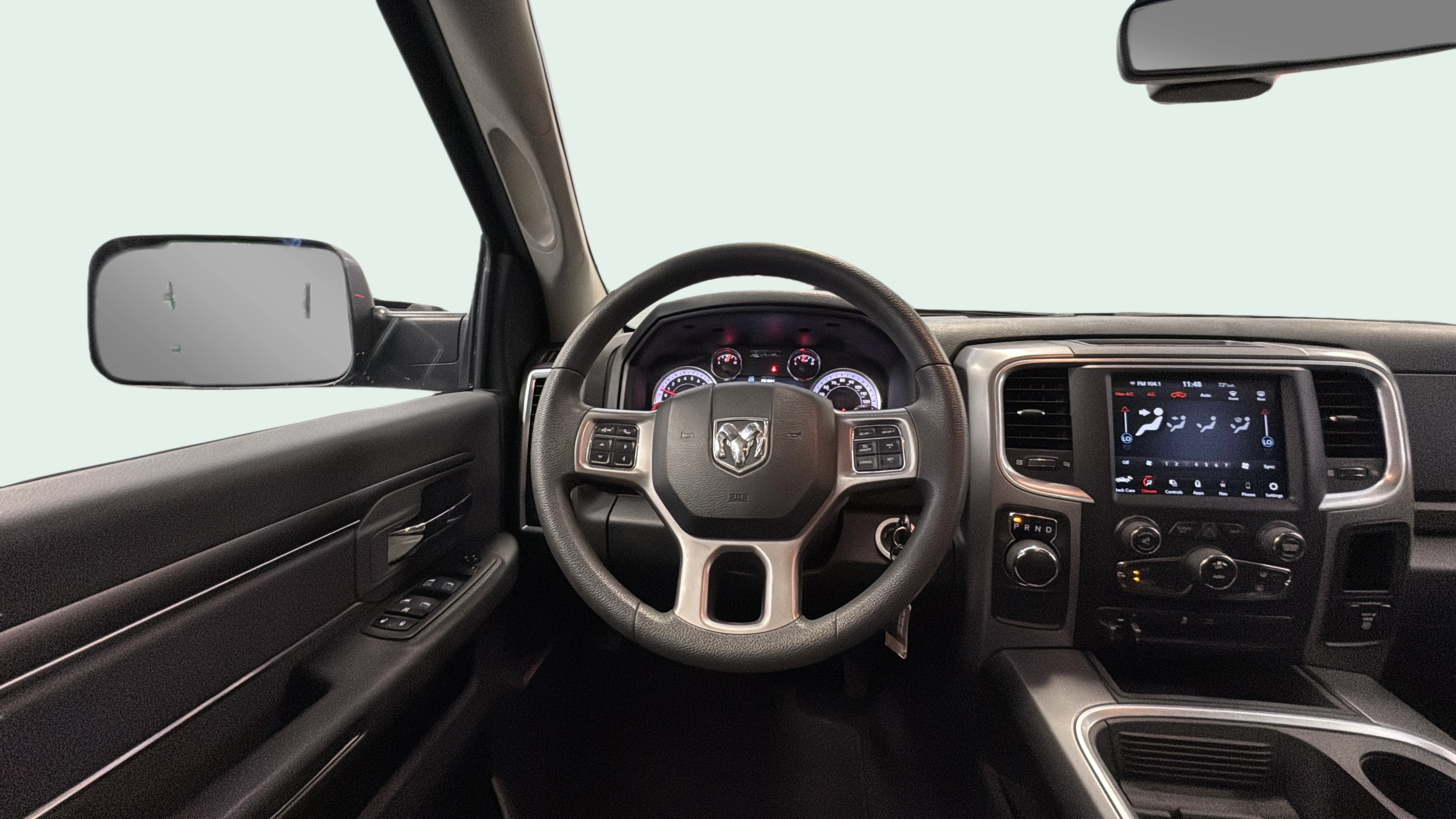 Vehicle interior 360 preview