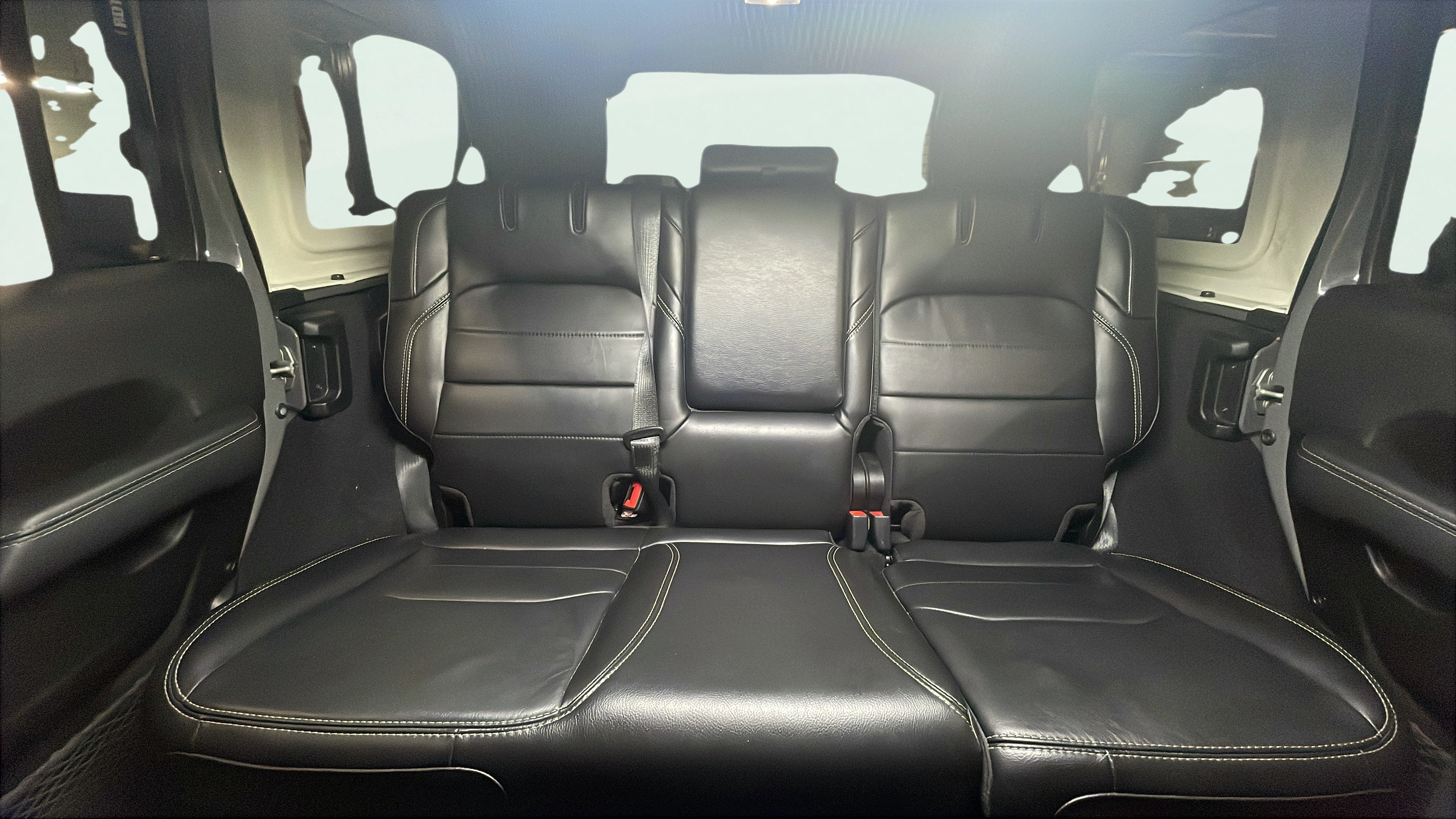 Vehicle interior 2