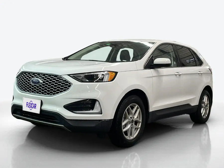 2023 Ford Edge — image 1 of 5