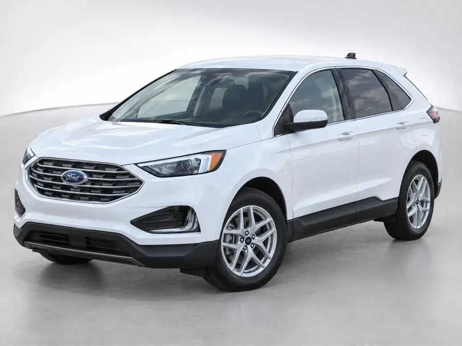 2022 Ford Edge — image 1 of 9