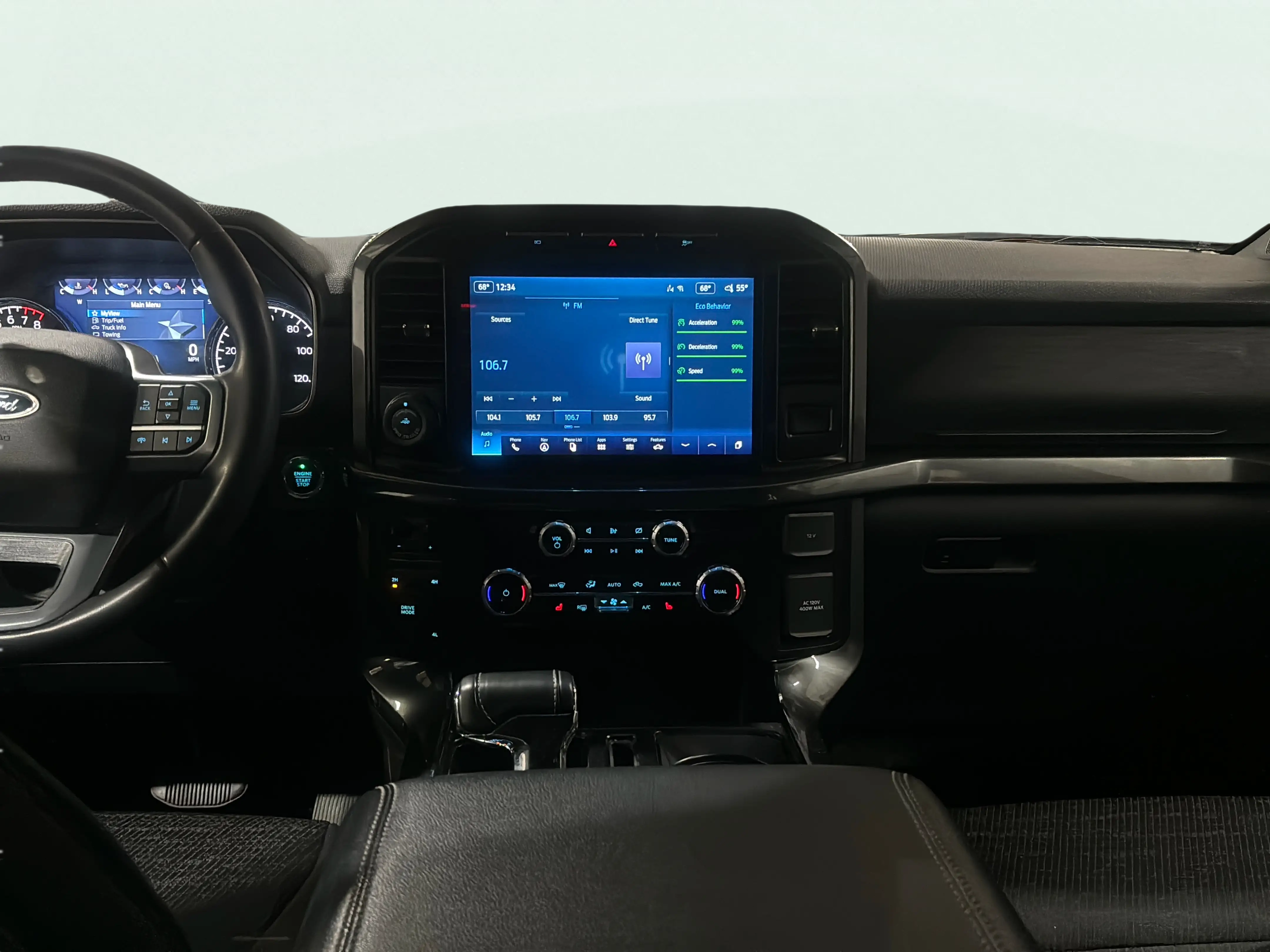 Vehicle interior 360 preview