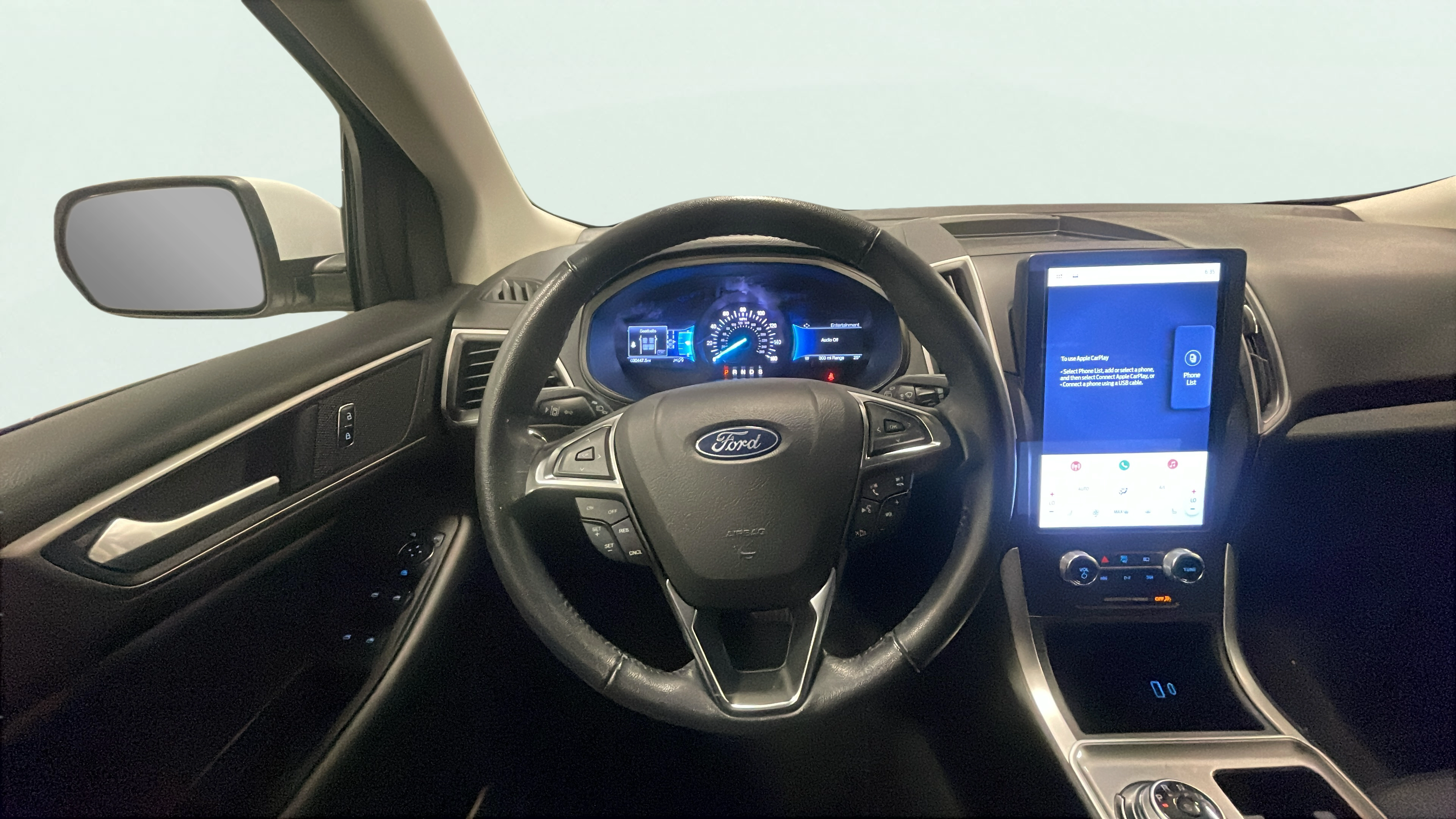 Vehicle interior 360 preview