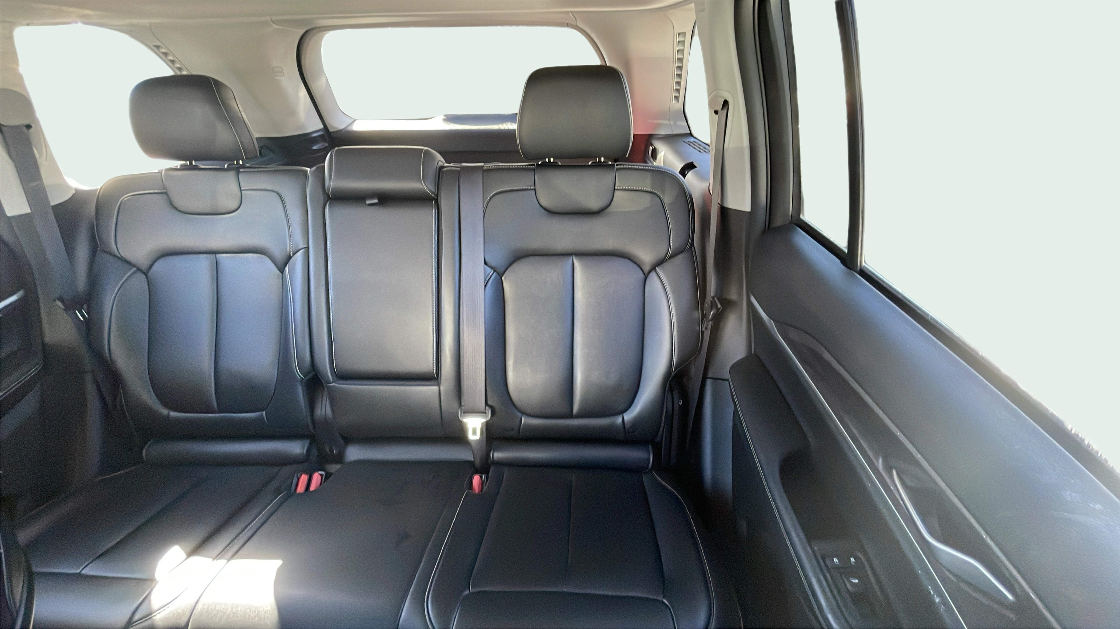Vehicle interior 2