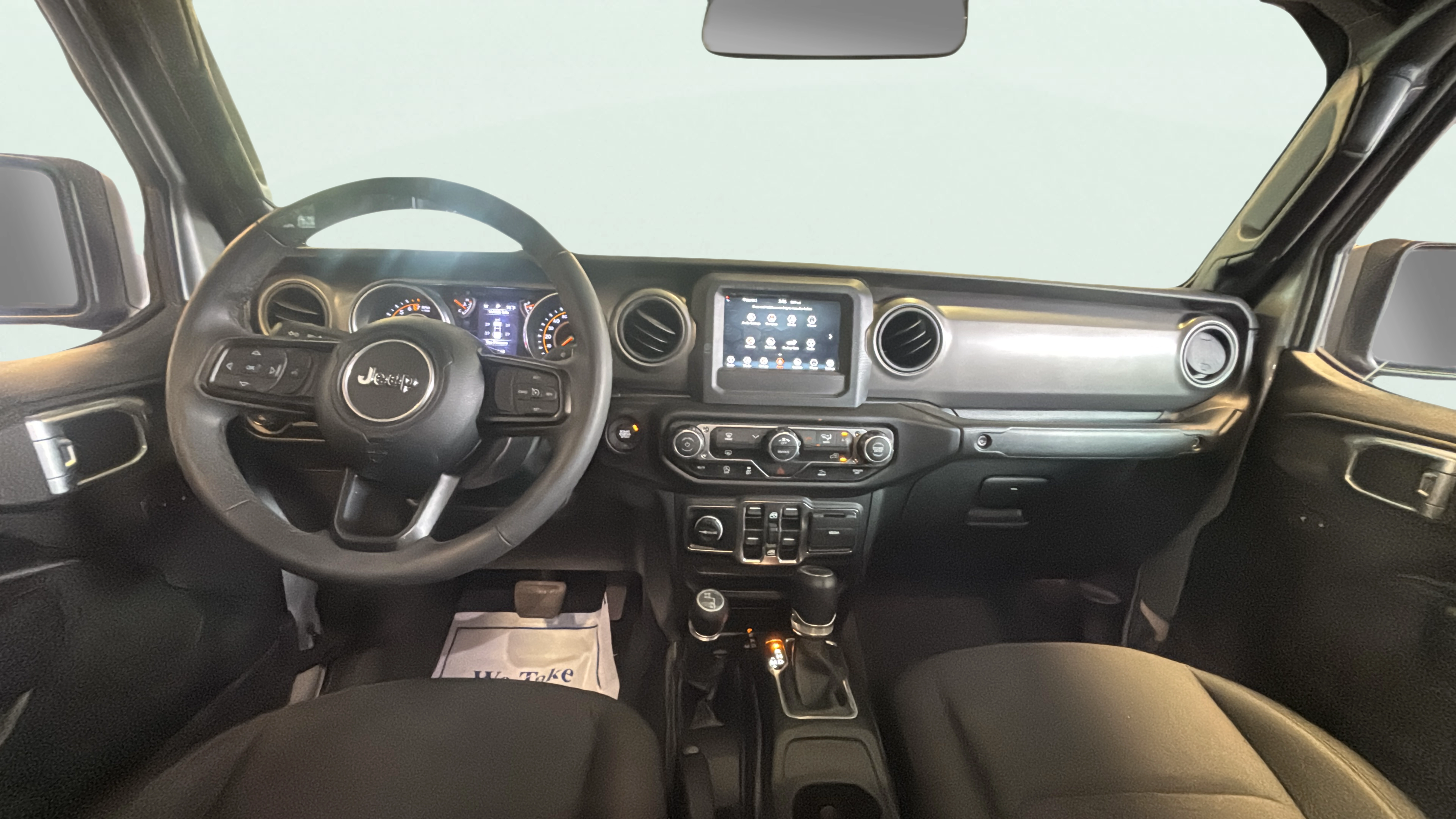 Vehicle interior 360 preview