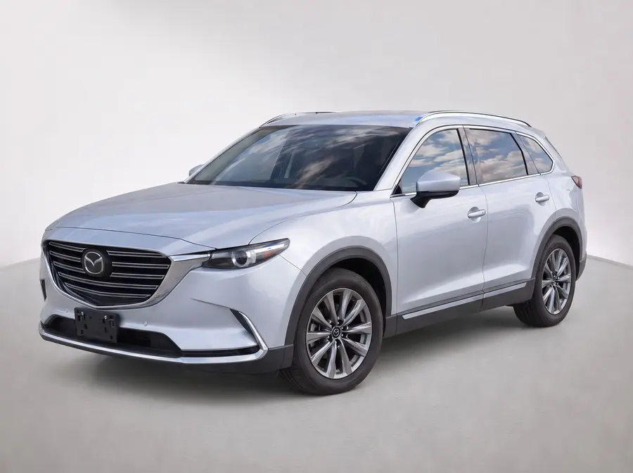 2023 Mazda CX-9 — image 1 of 9