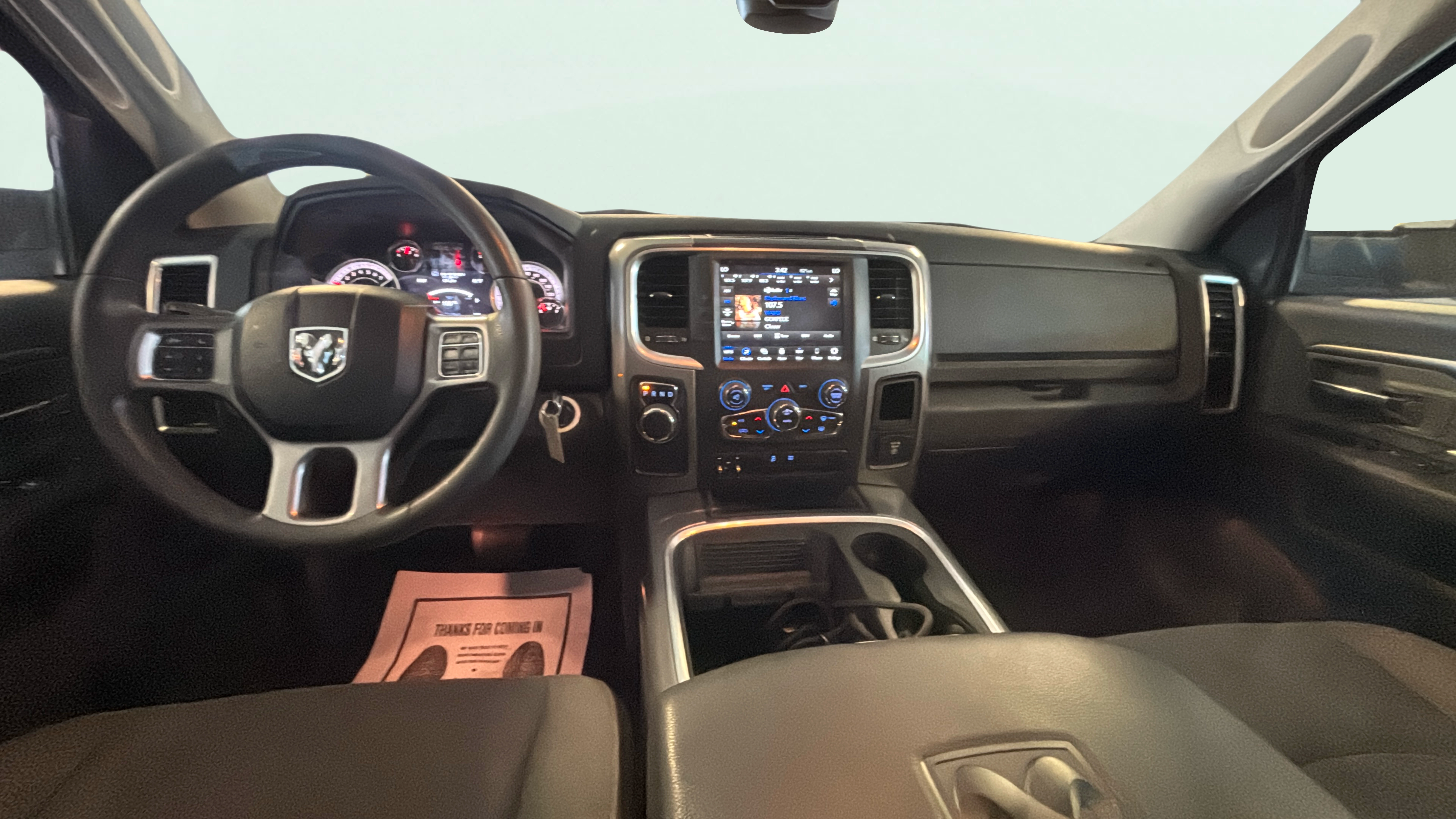 Vehicle interior 360 preview