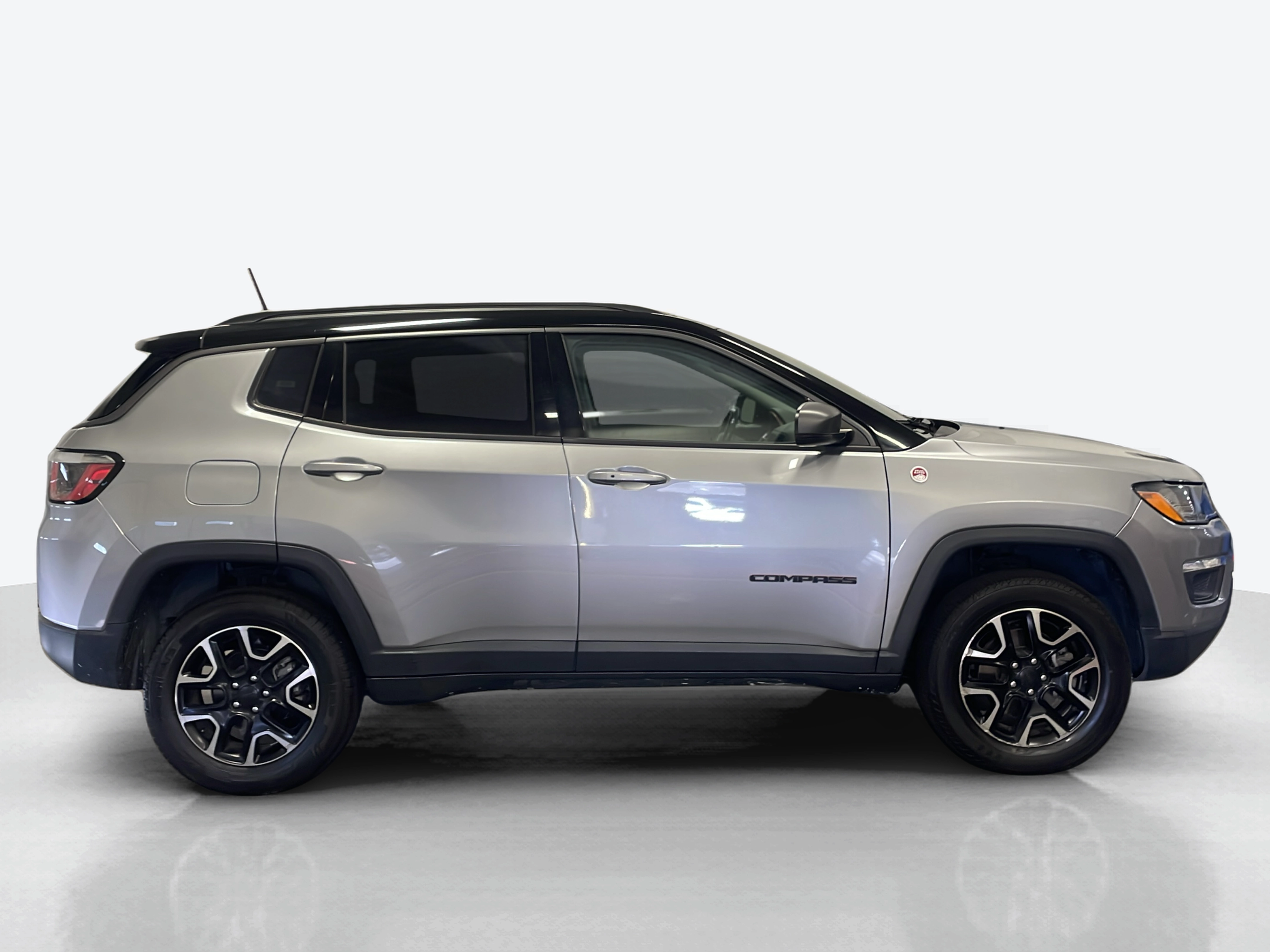 Vehicle exterior side