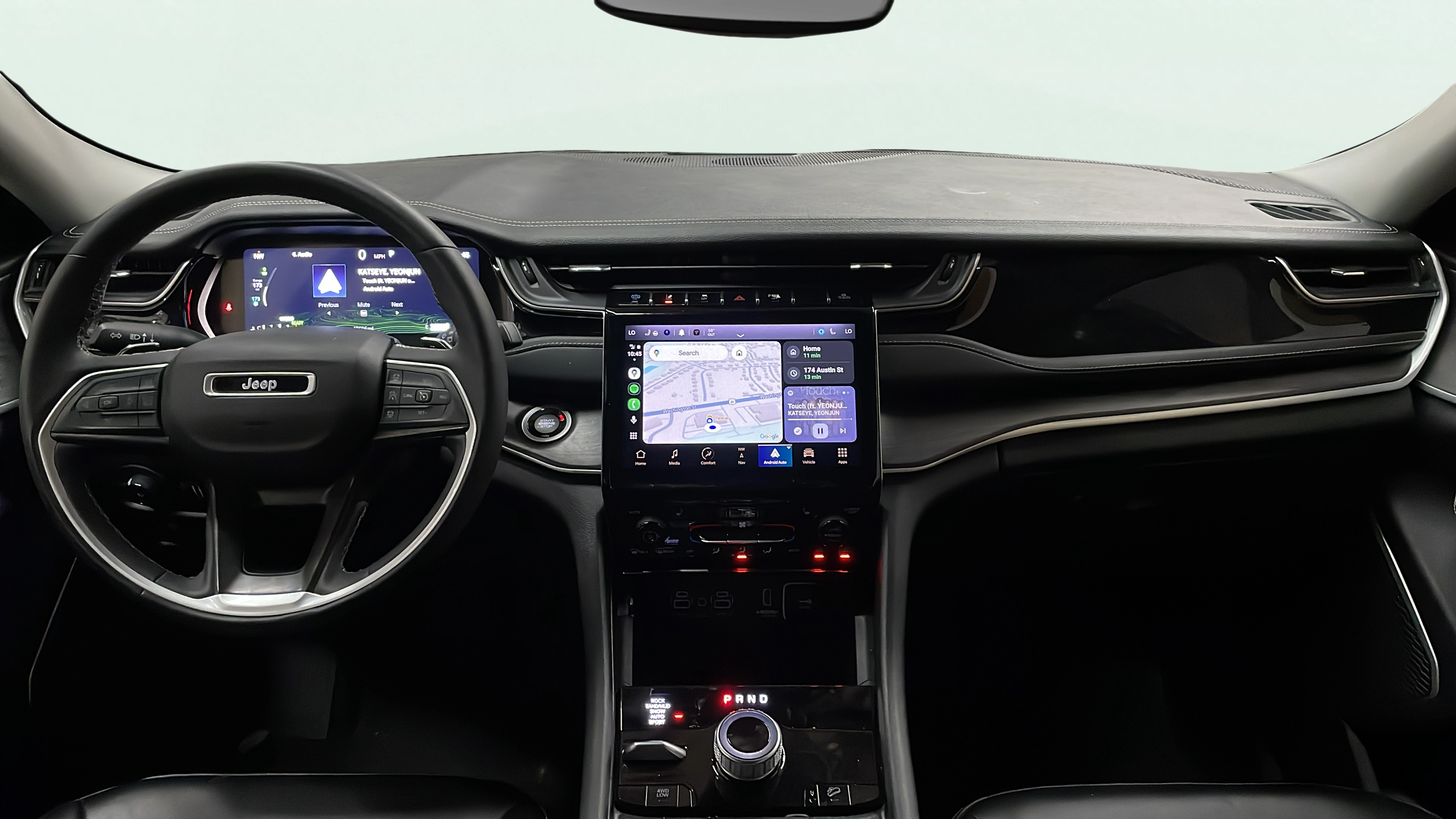 Vehicle interior 360 preview