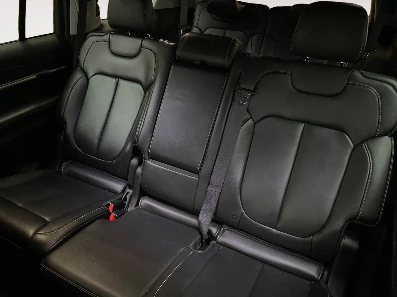 Vehicle interior 1