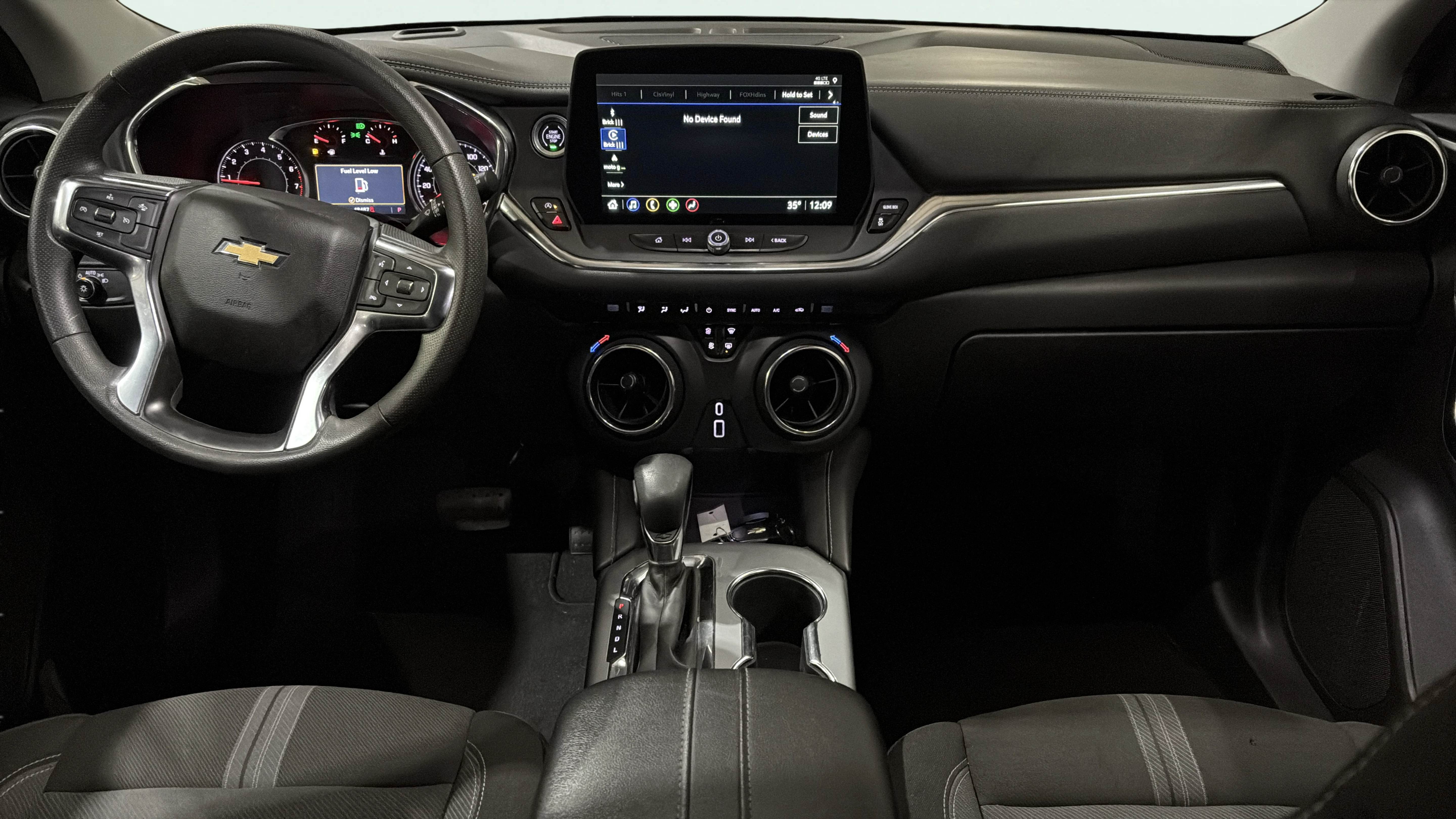 Vehicle interior 360 preview