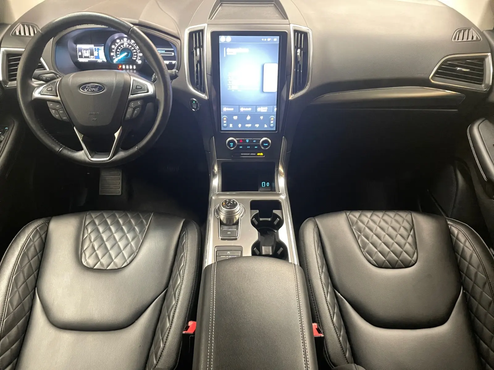 Vehicle interior 2