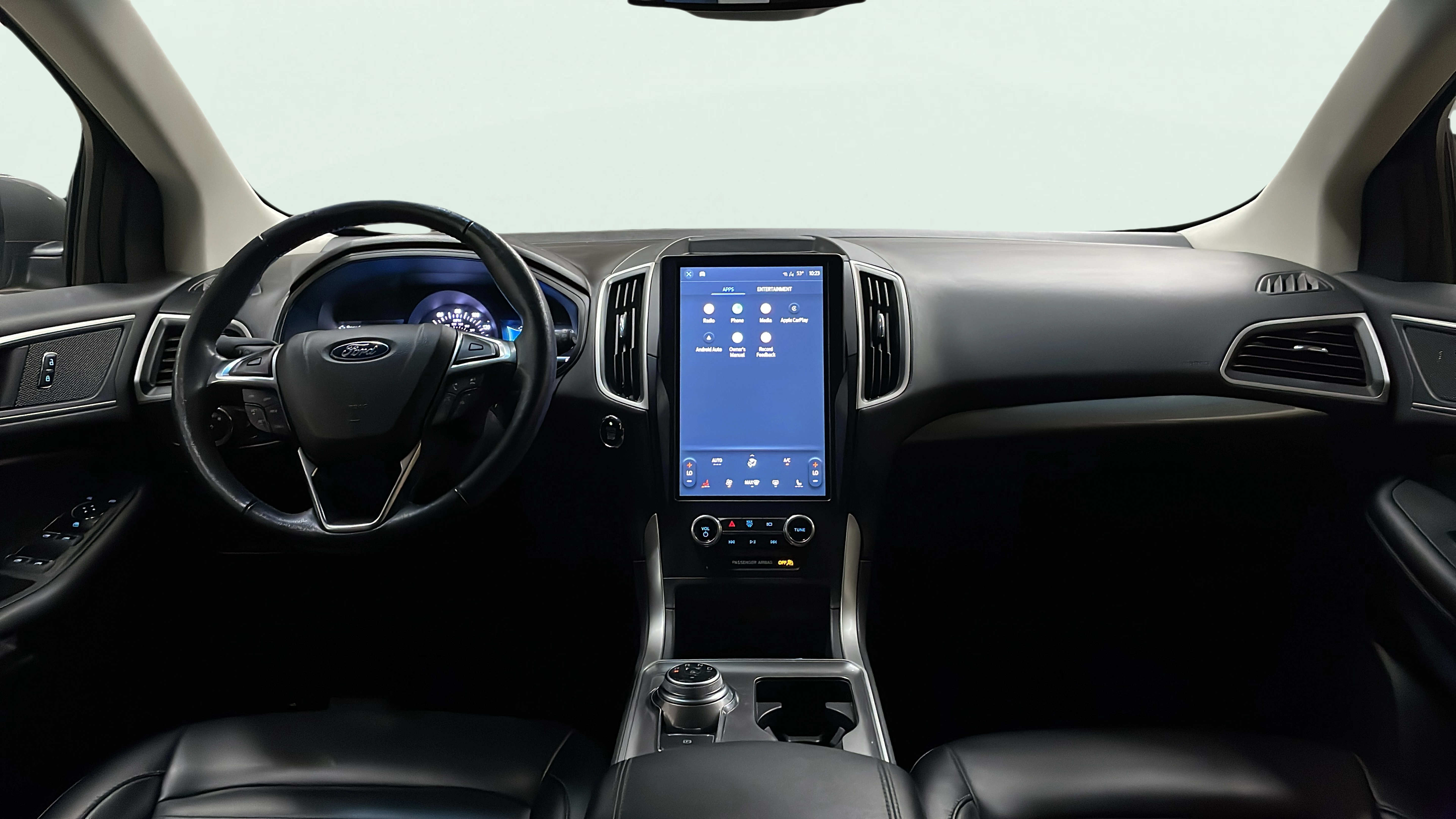 Vehicle interior 360 preview