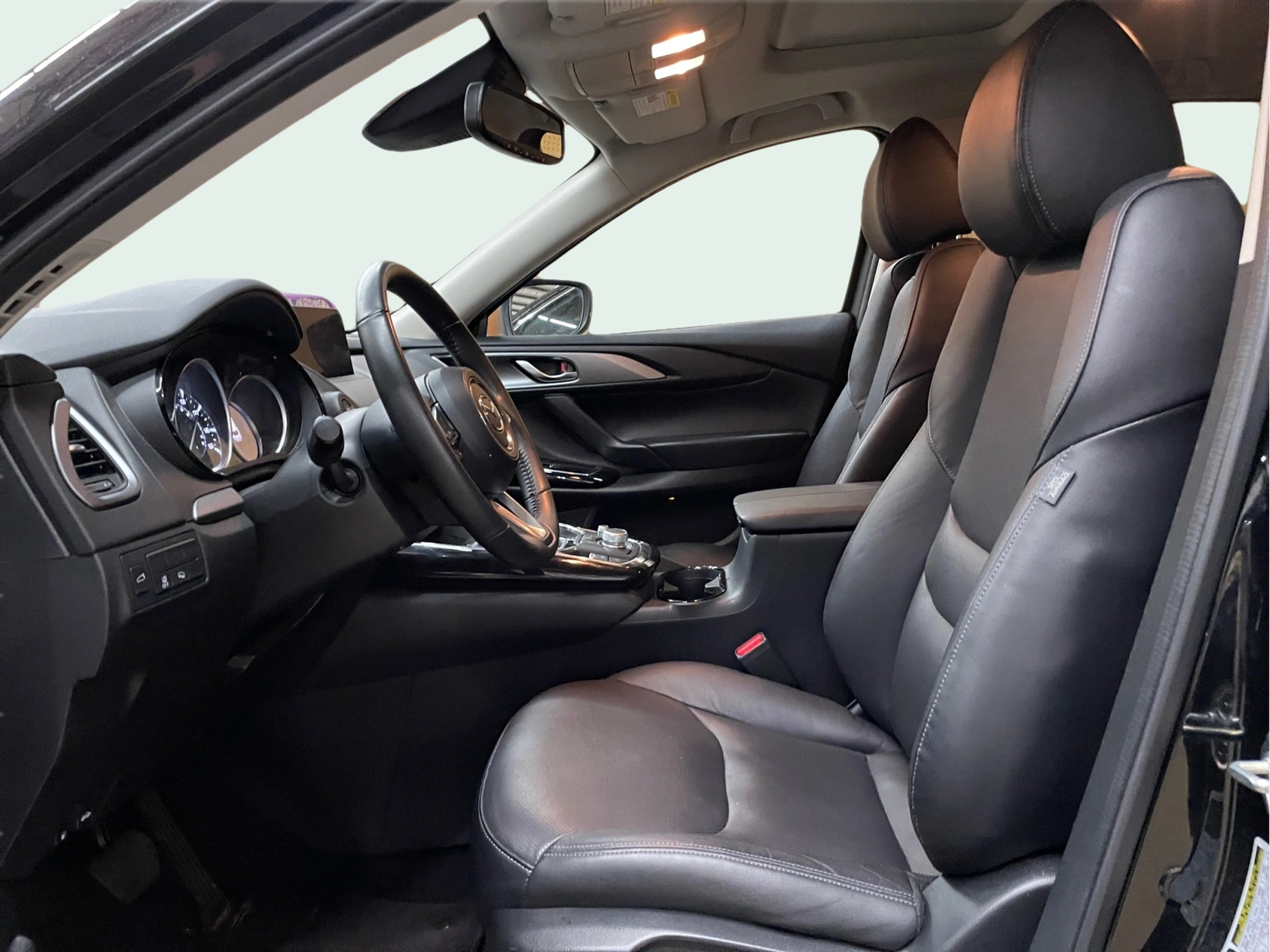 Vehicle interior 1