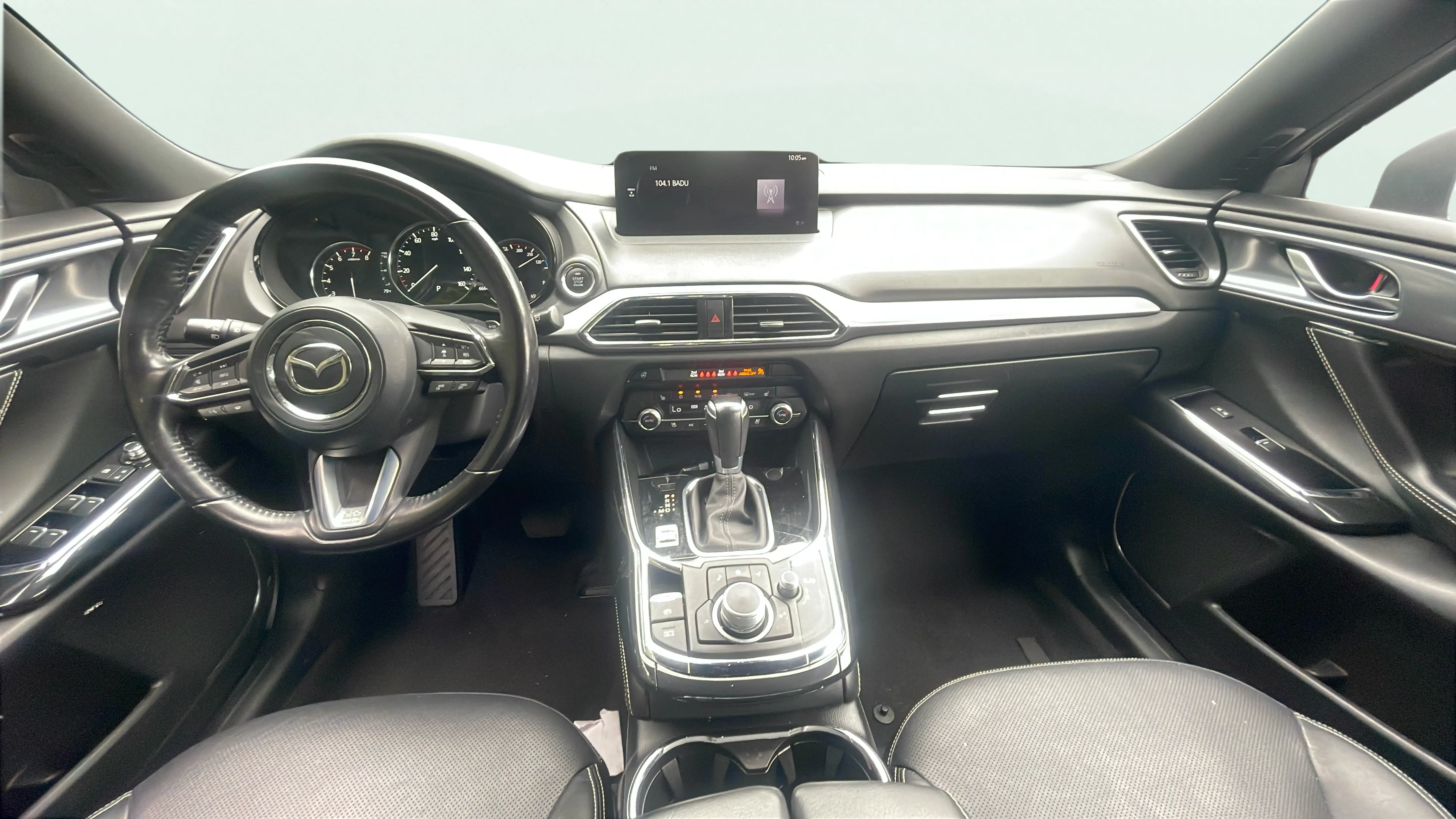 Vehicle interior 360 preview