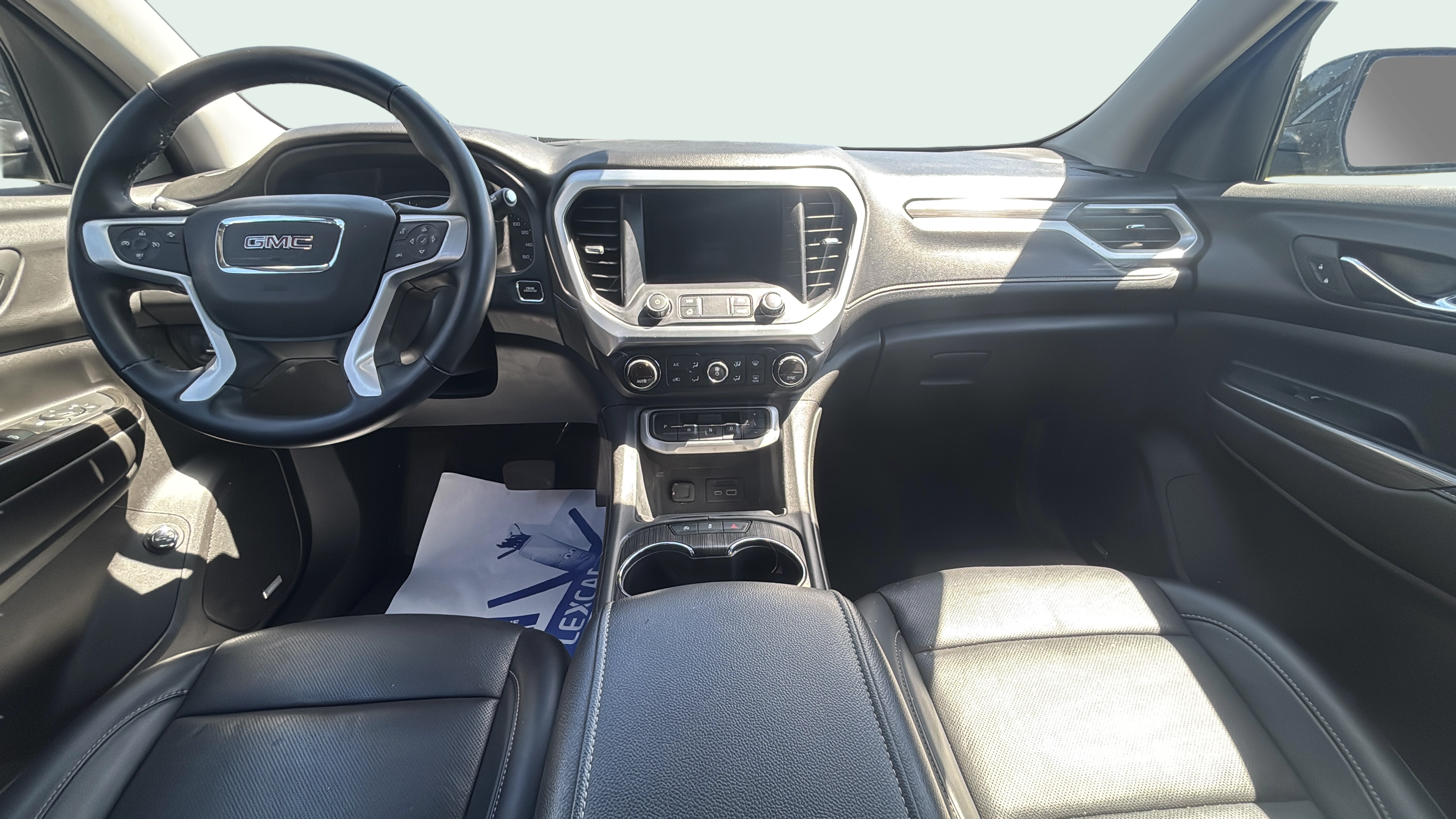 Vehicle interior 360 preview