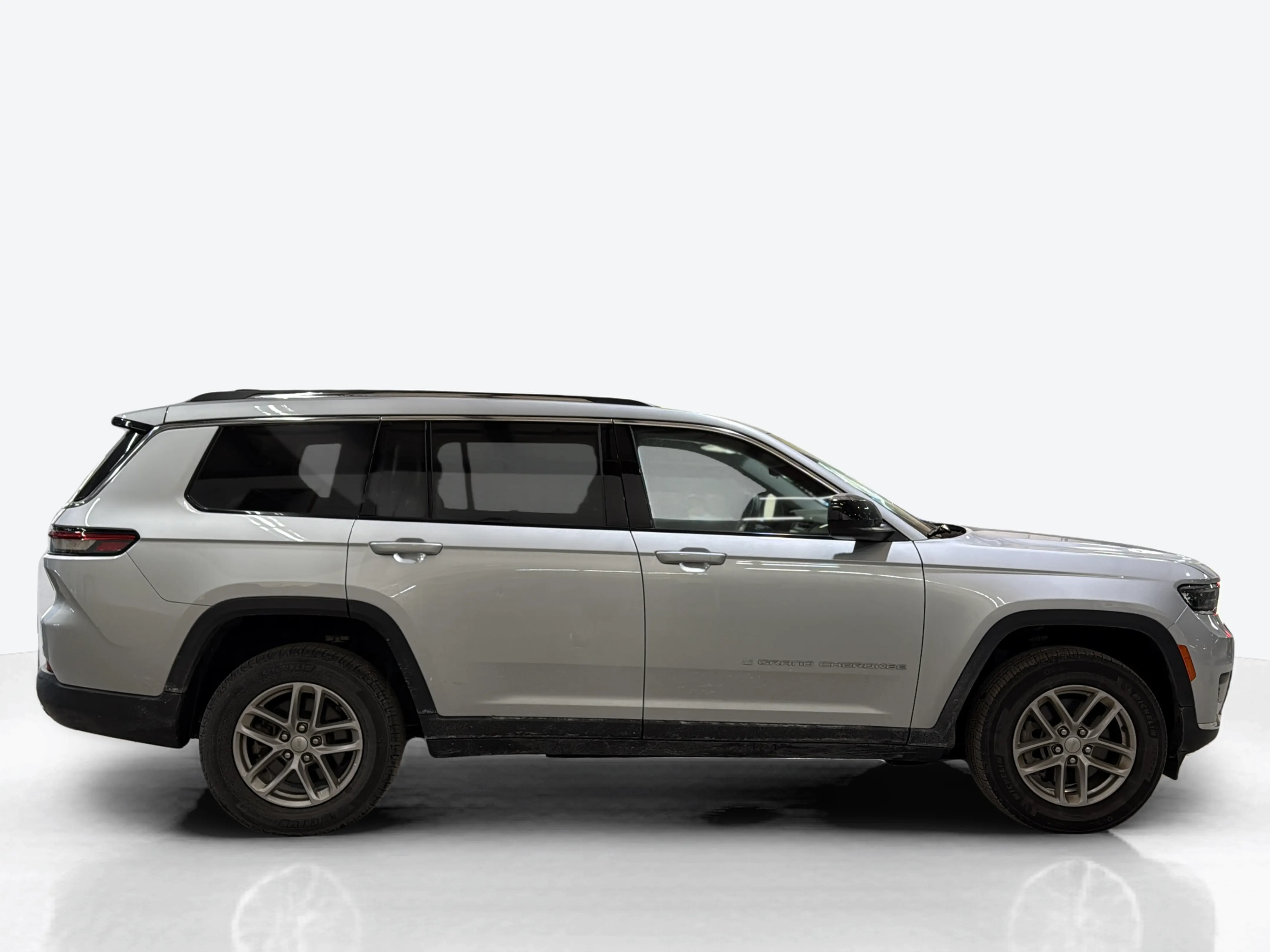 Vehicle exterior side